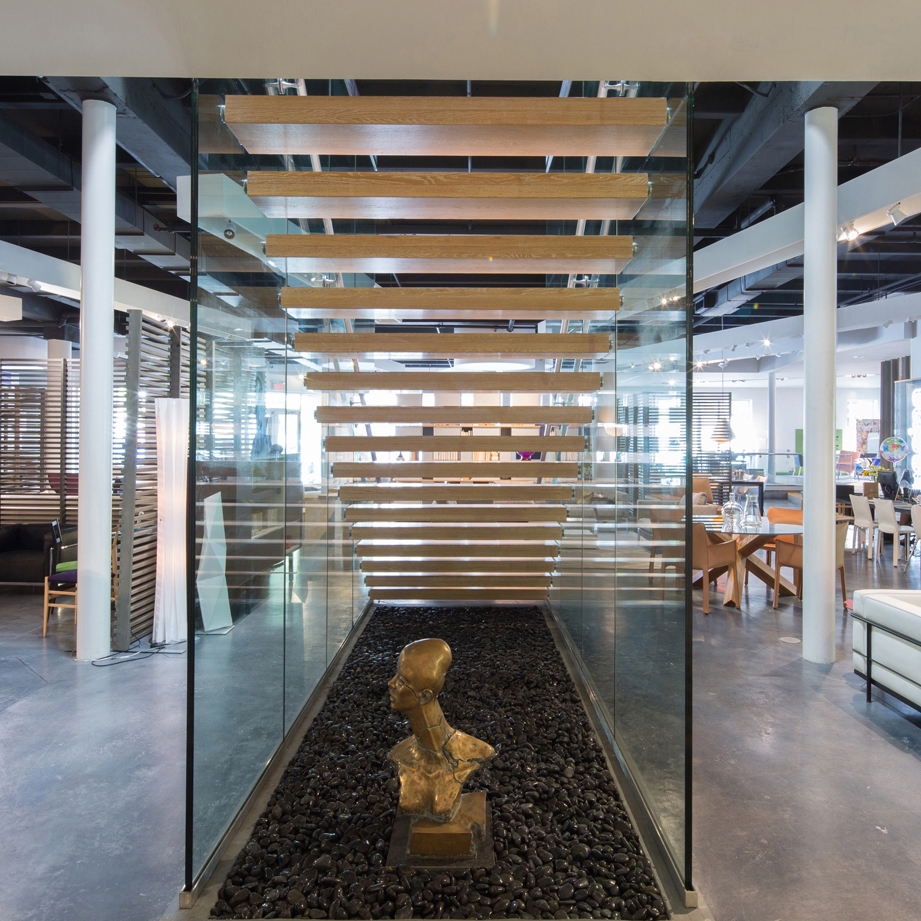 Display product Mistral commercial from manufacturer Siller Treppen