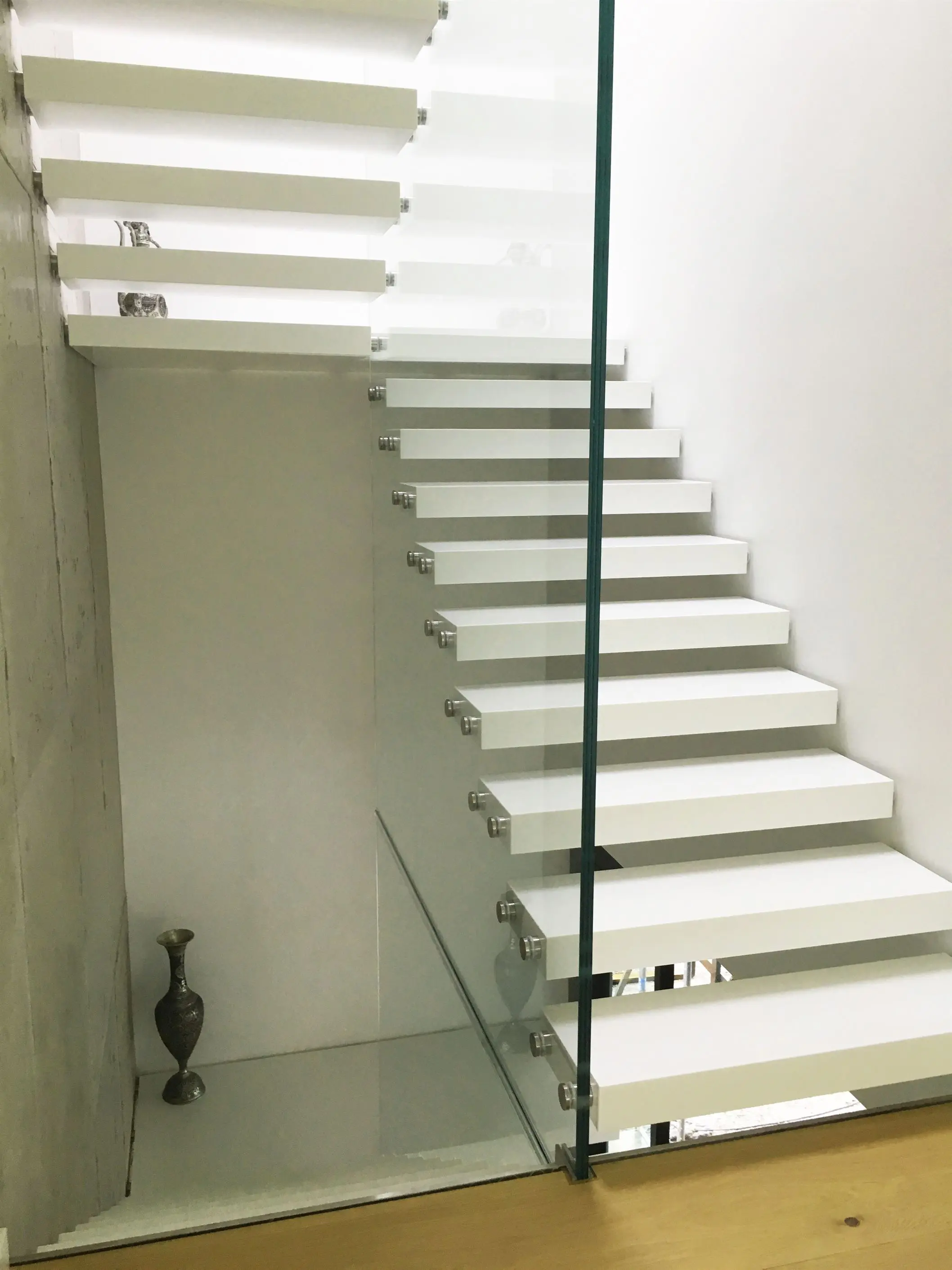 gallery-slide-1
