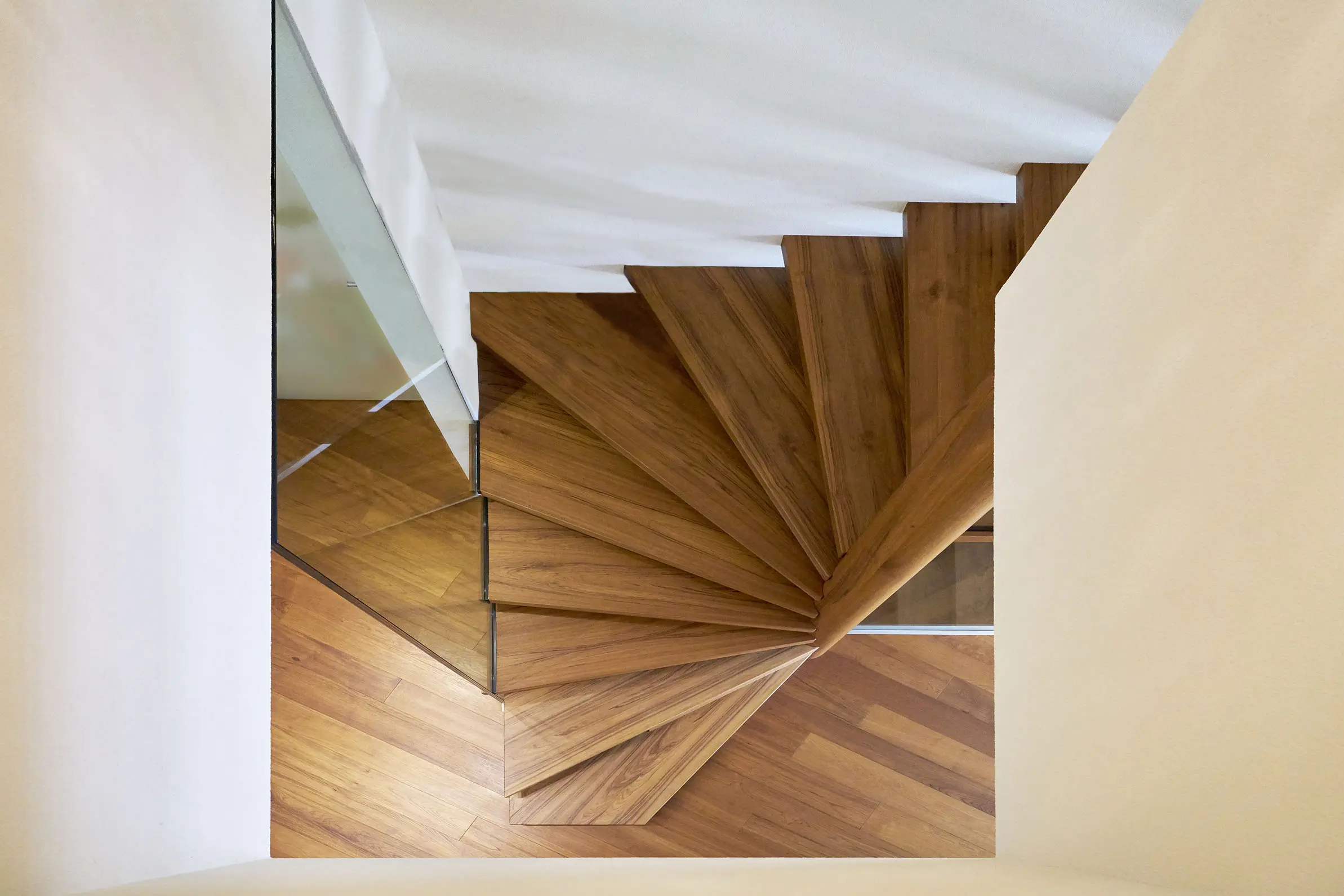 Siller Treppen - Spike