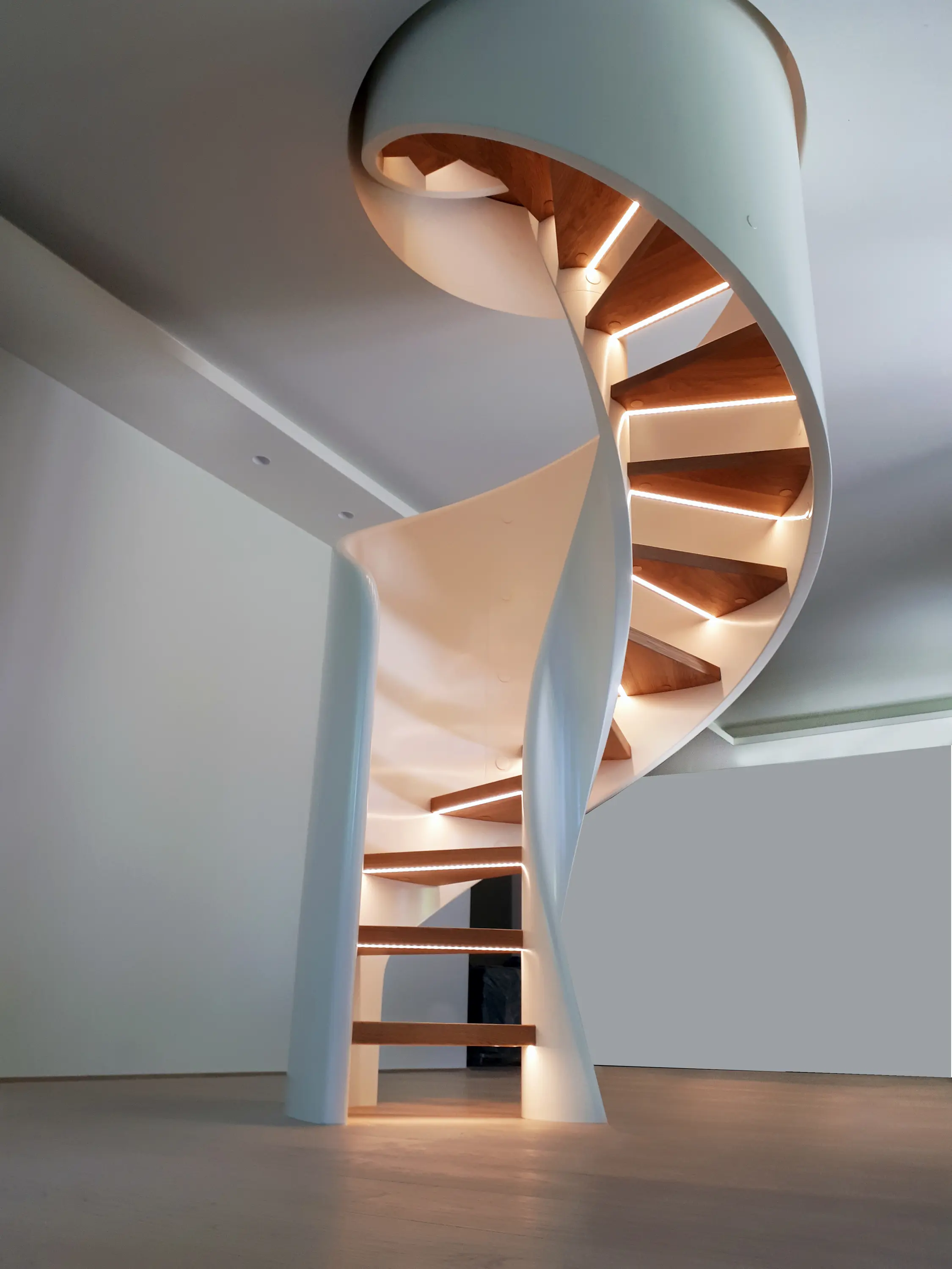 Siller Treppen - Tornado Spiral LED