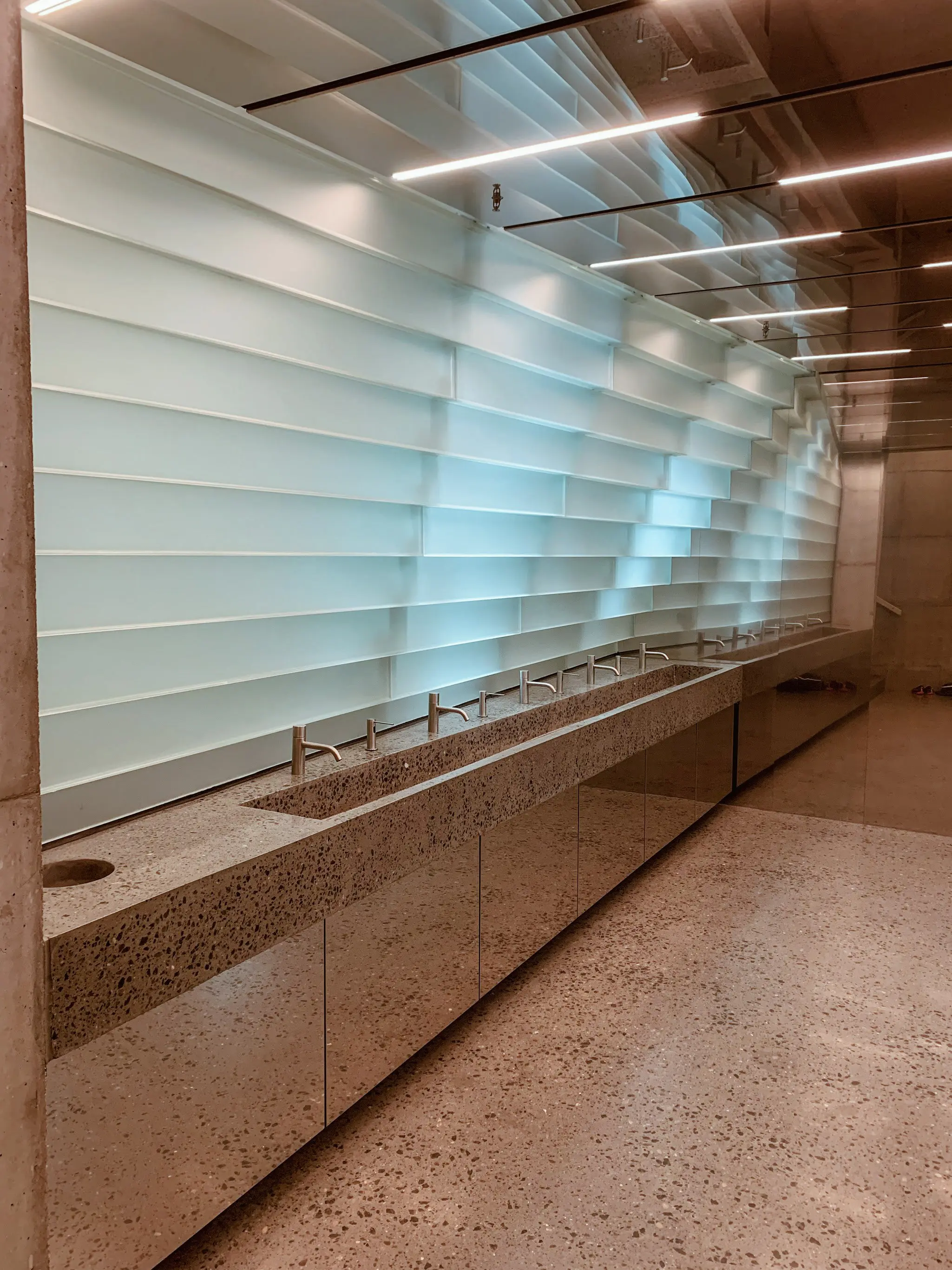 Siller Treppen - Glass Fan