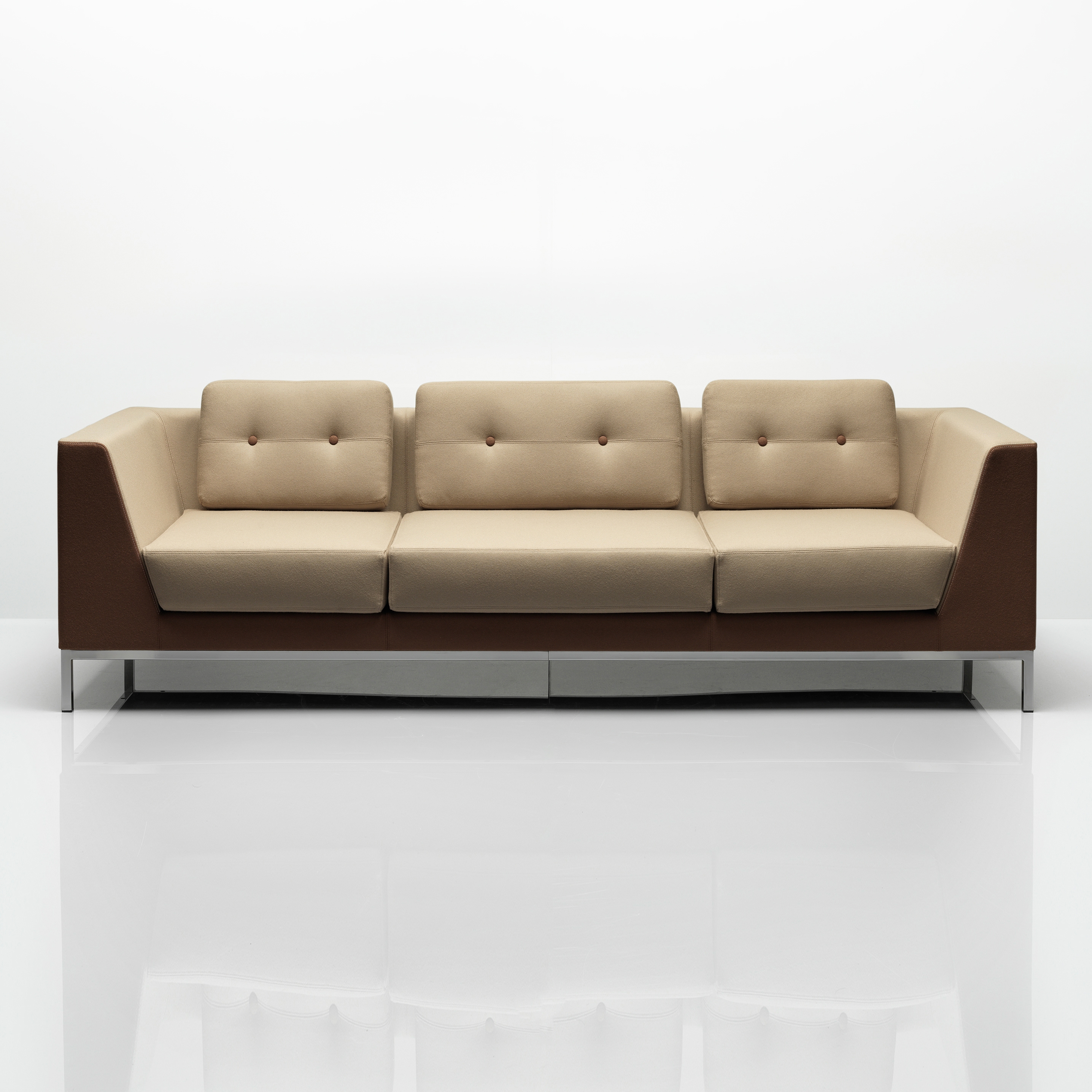 Display product Octo Lounge from manufacturer Allermuir