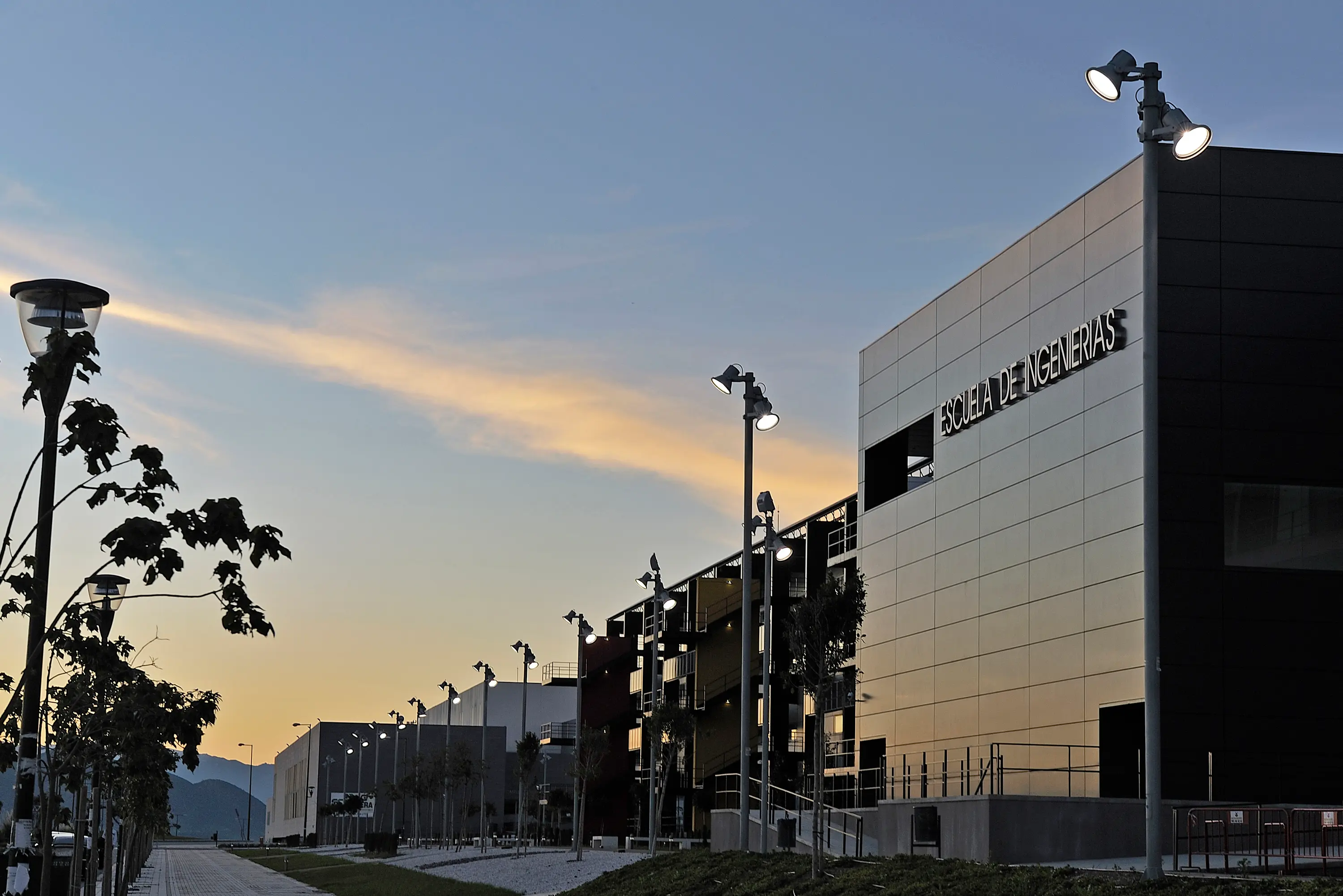 Lamp Lighting - Shot Projector