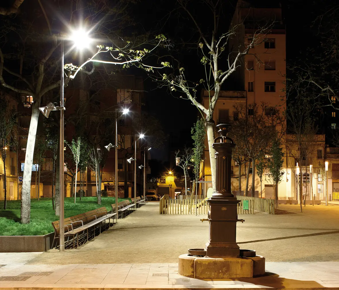 Lamp Lighting - Shot road system Projector