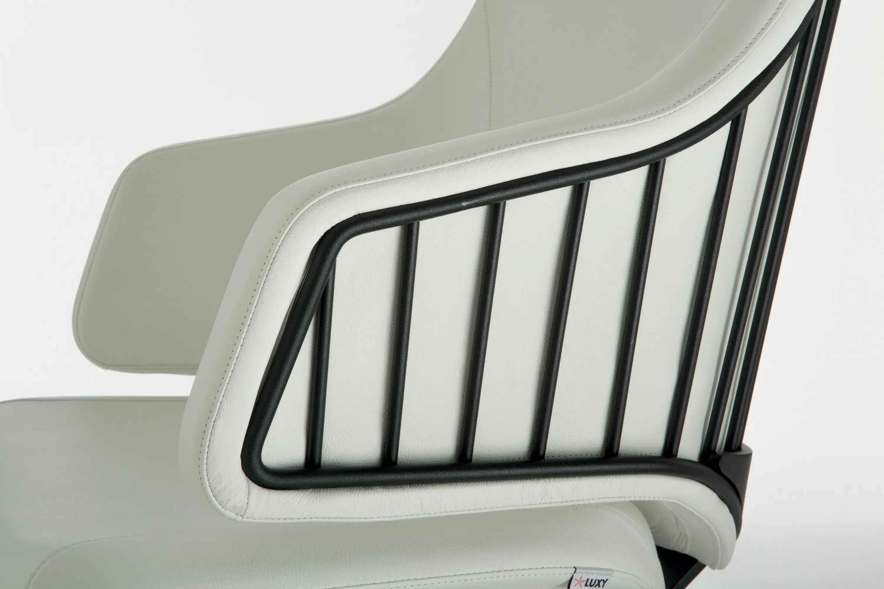 Luxy - Italia IT8