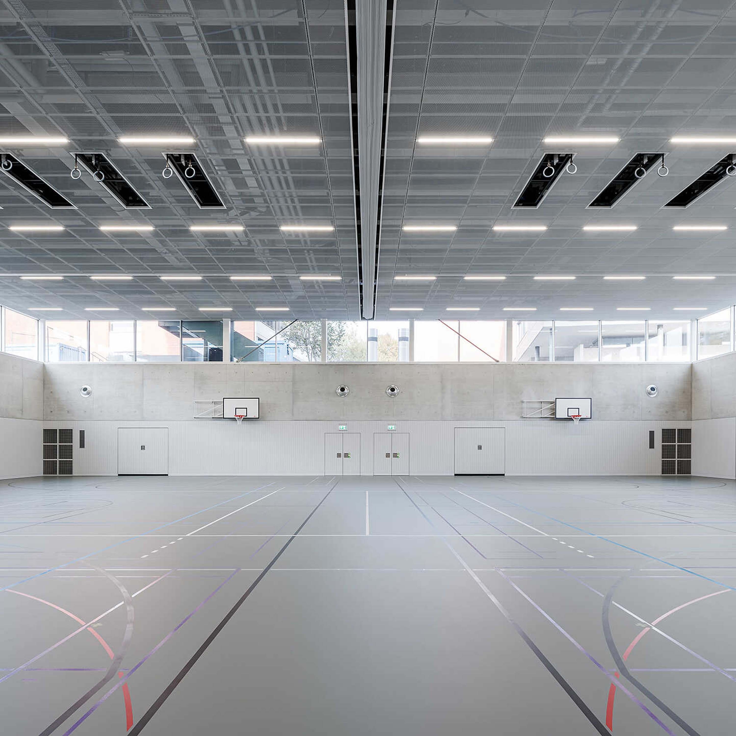 Mostra il prodotto Expanded Metal Ceilings | S7 Rhombos Rail Channel System del produttore durlum