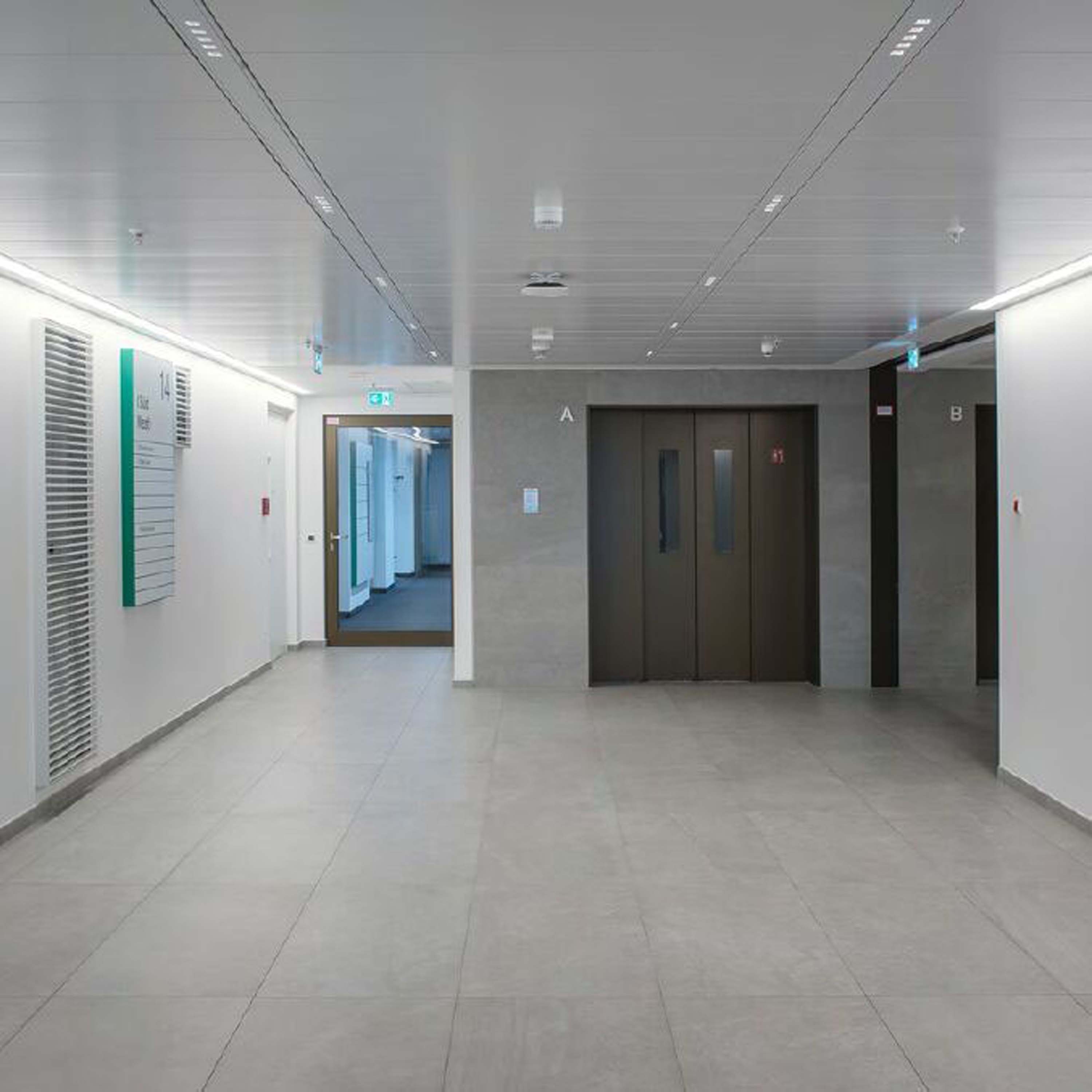 Display product Rectangular Metal Panels | S5 Linear C-Channel System from manufacturer durlum