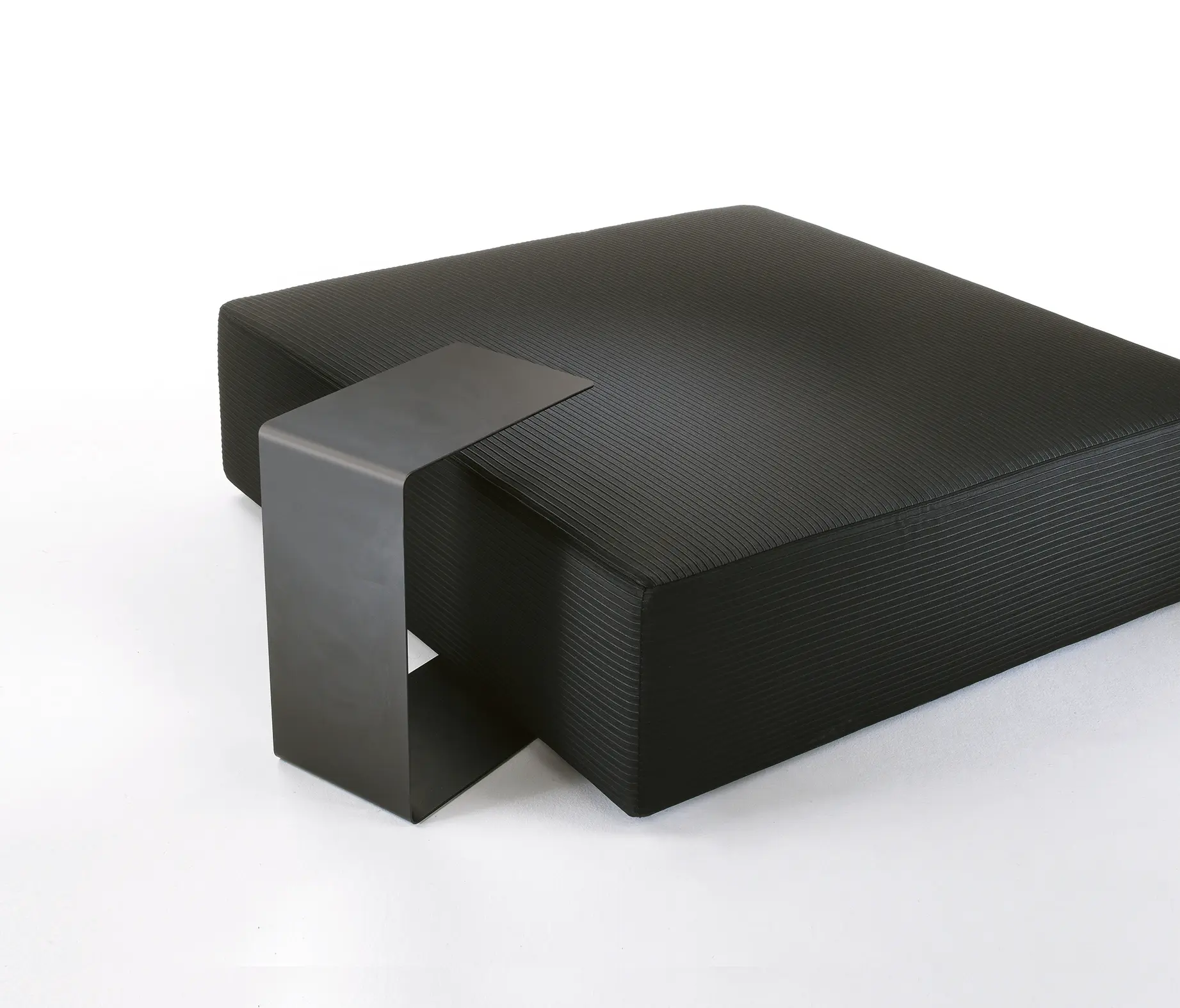 Marelli - Mini Side Table
