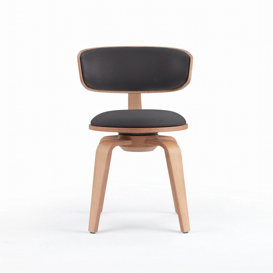 Display product Pivot Chair from manufacturer Marelli