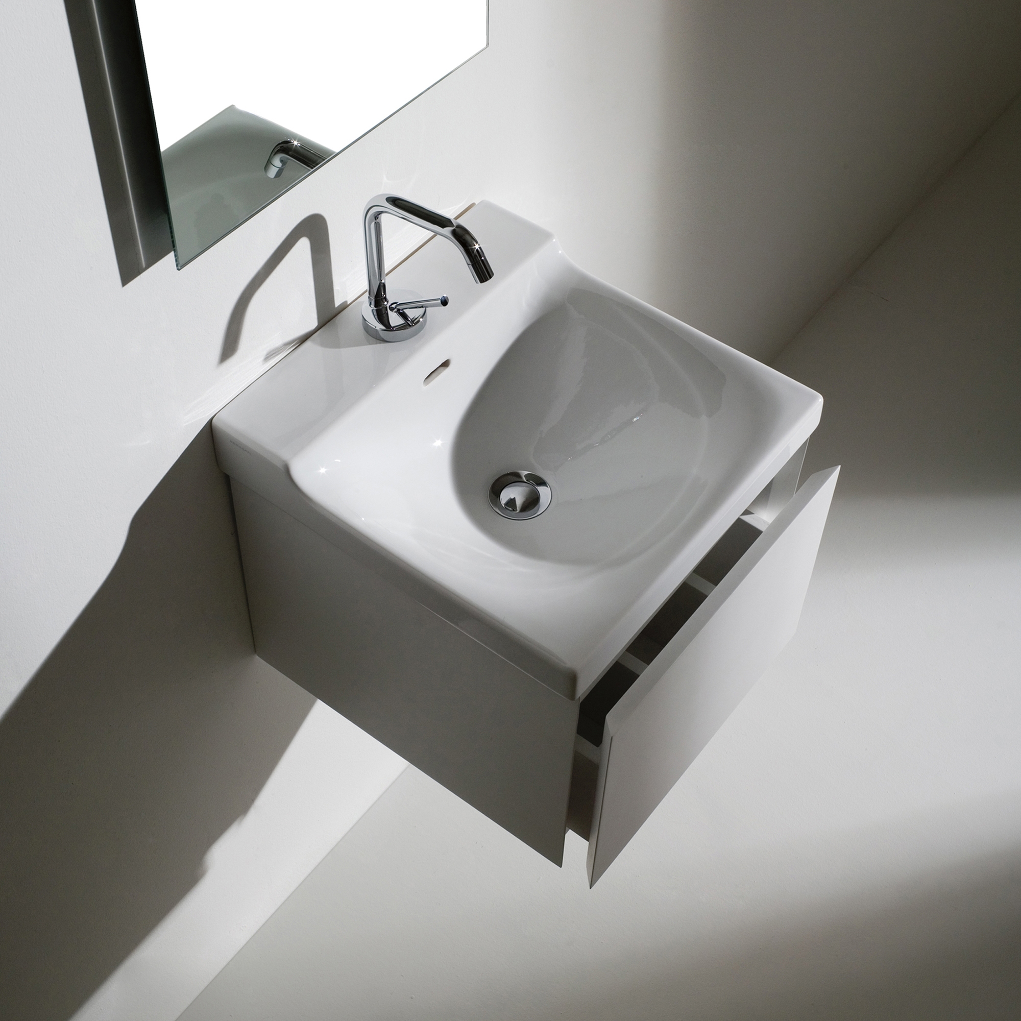 Vertoon produk Buddy Washbasin 40 + wall-mounted cabinet 40 van vervaardiger Kerasan