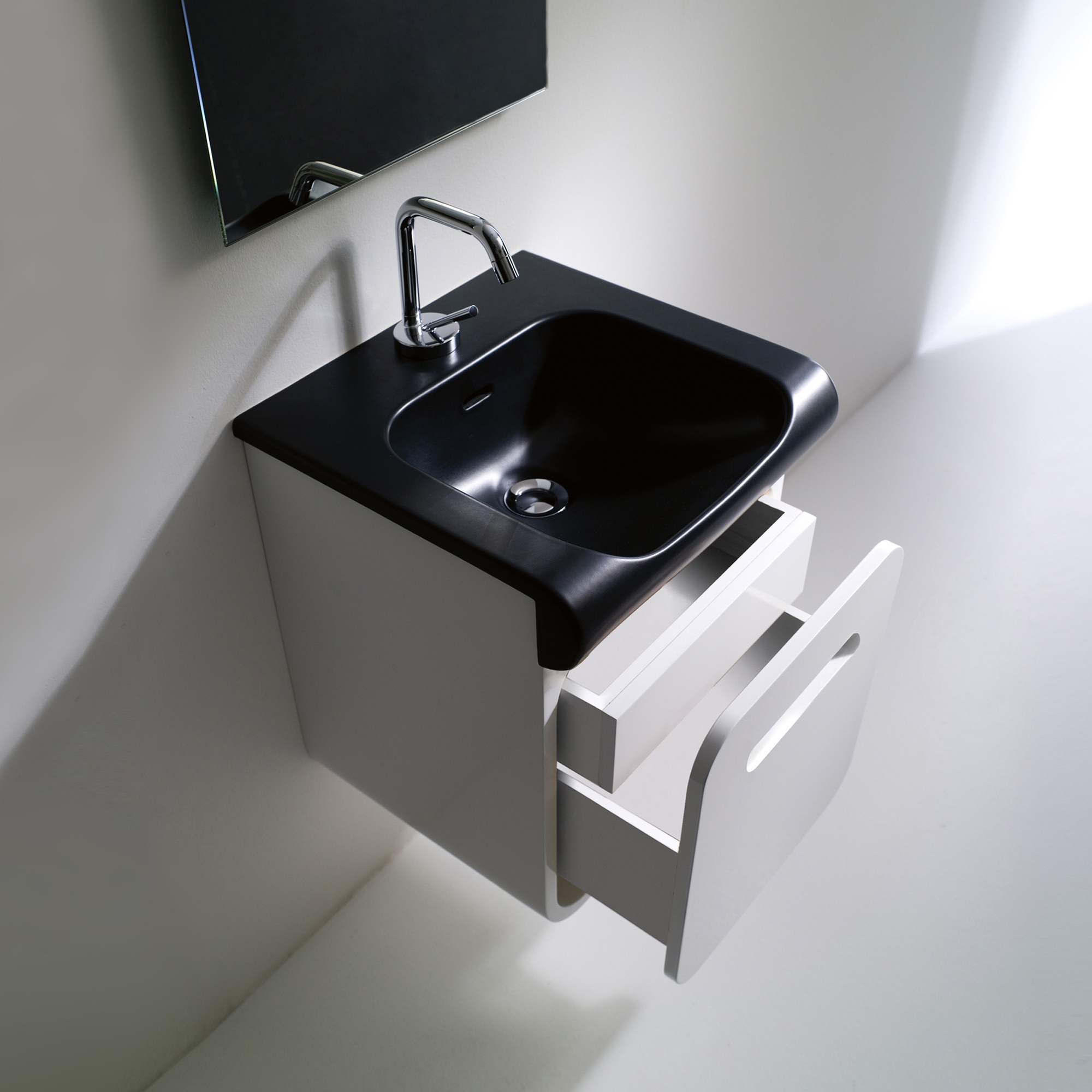 Mostra il prodotto Inka Lavabo 40 + Mobile 40 del produttore Kerasan