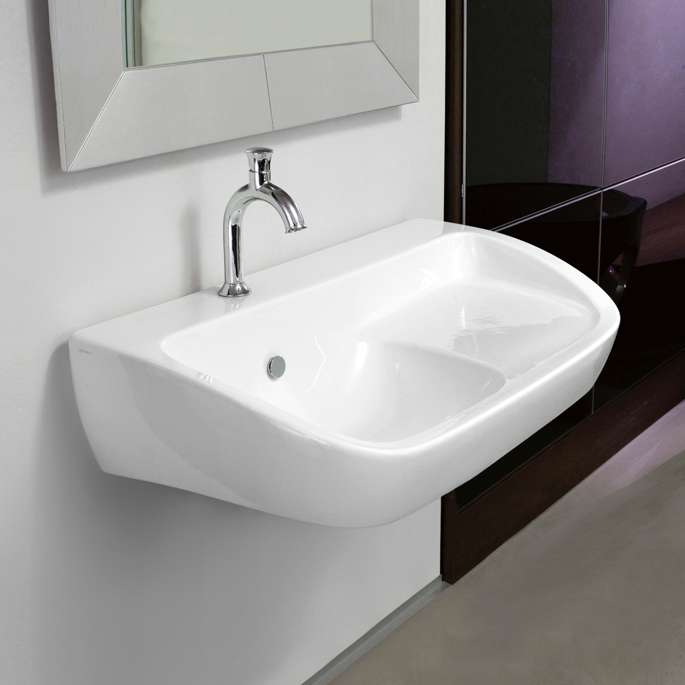 Spa Washbasin 90