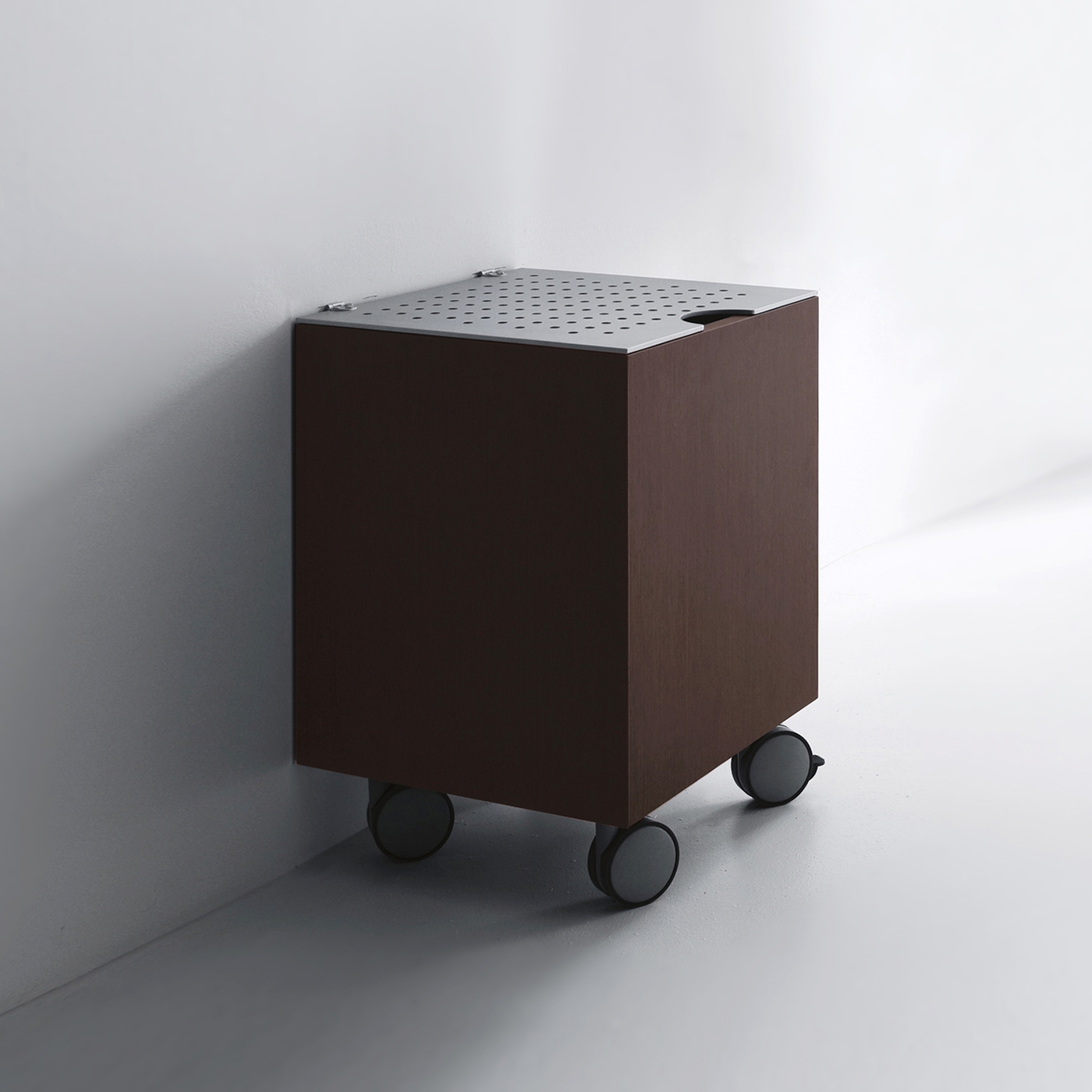 Units Wengè basket/stool with aluminium top