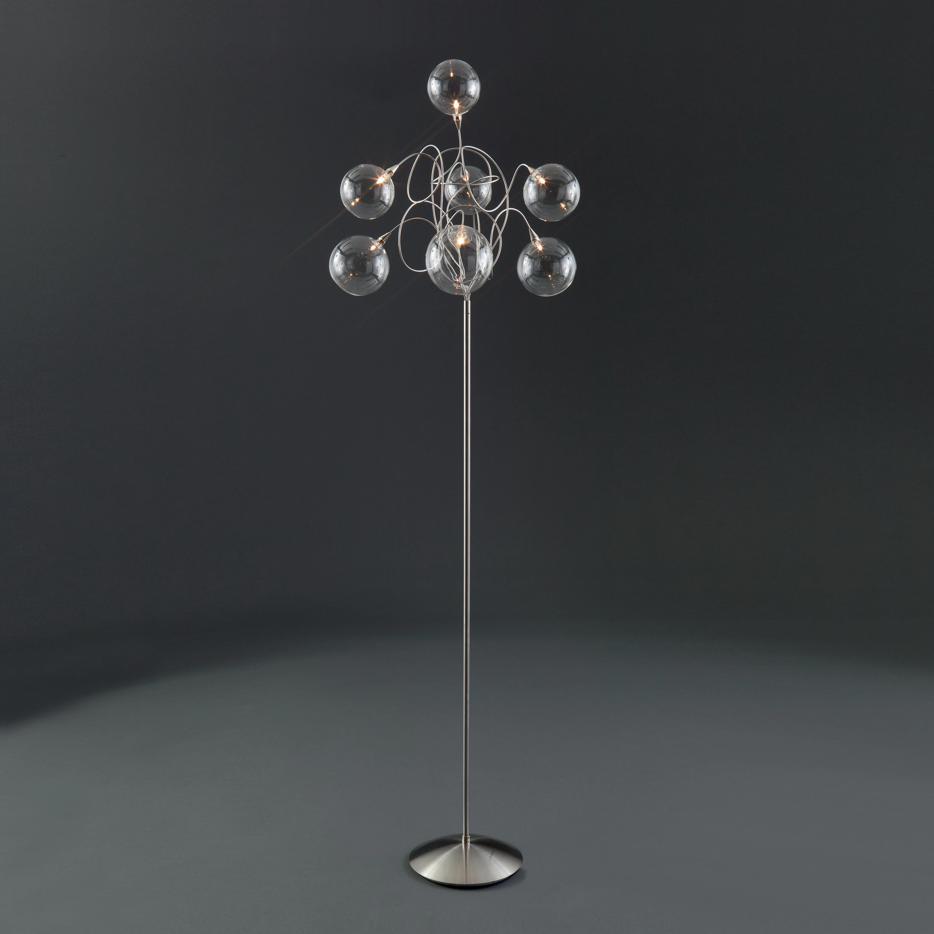 FLOOR LAMPS