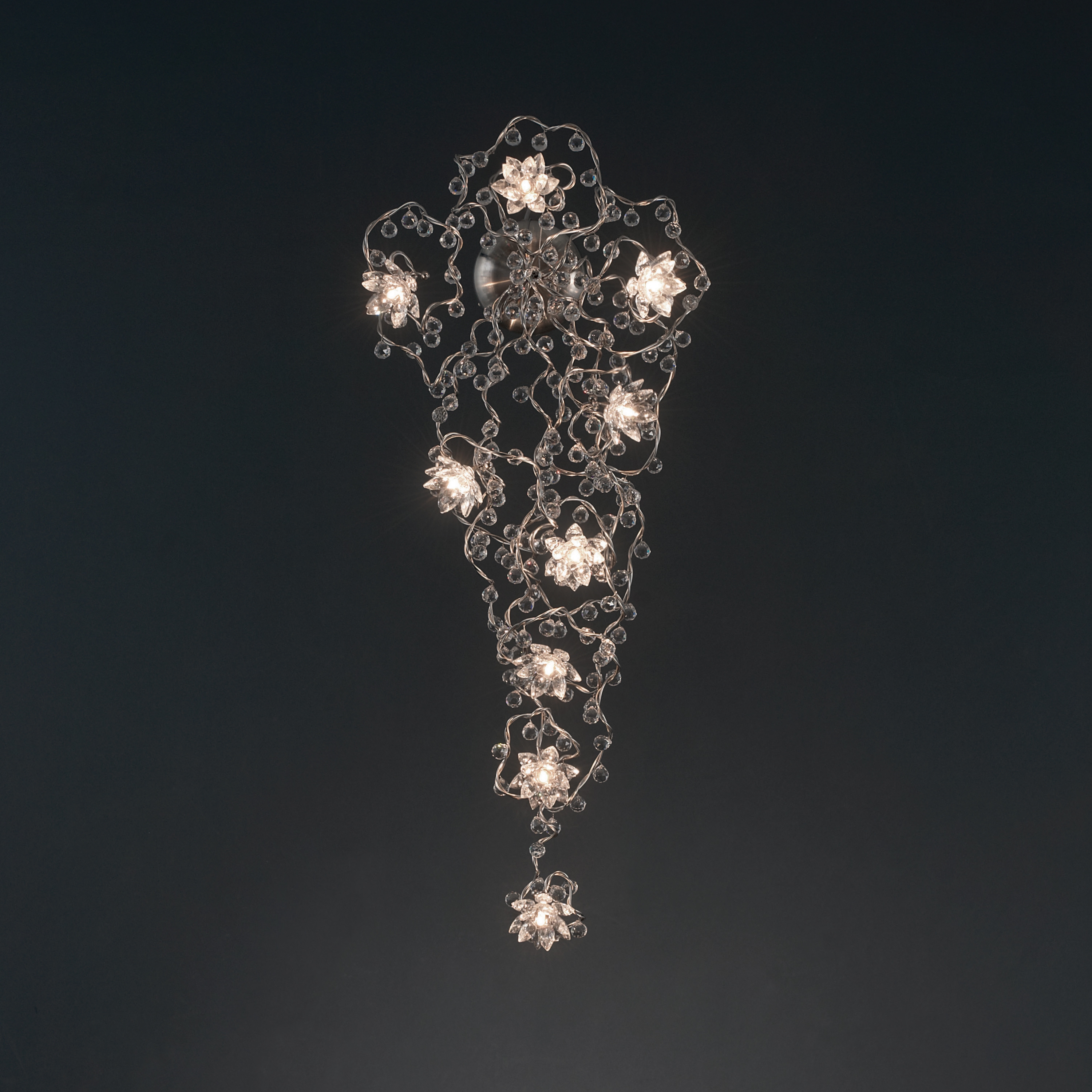 Mostrar el producto Jewel Diamond Long Wall lamp PL 9 del fabricante HARCO LOOR