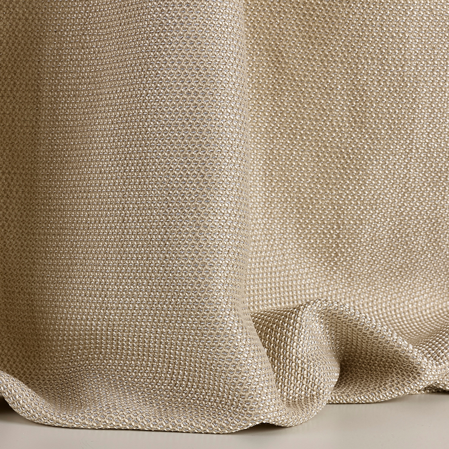 Display product Highlights col. 001 from manufacturer Dedar