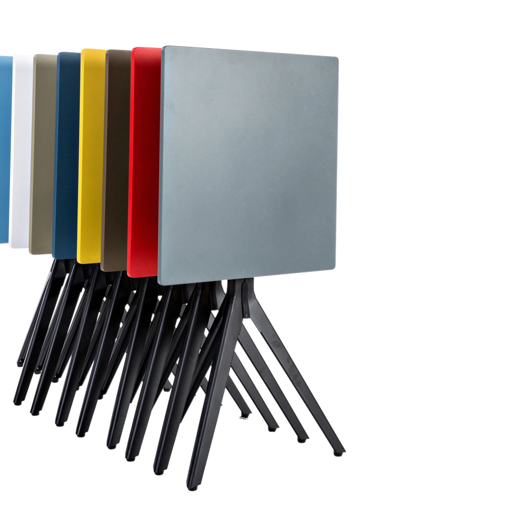 TABLES & PEDESTAL TABLES