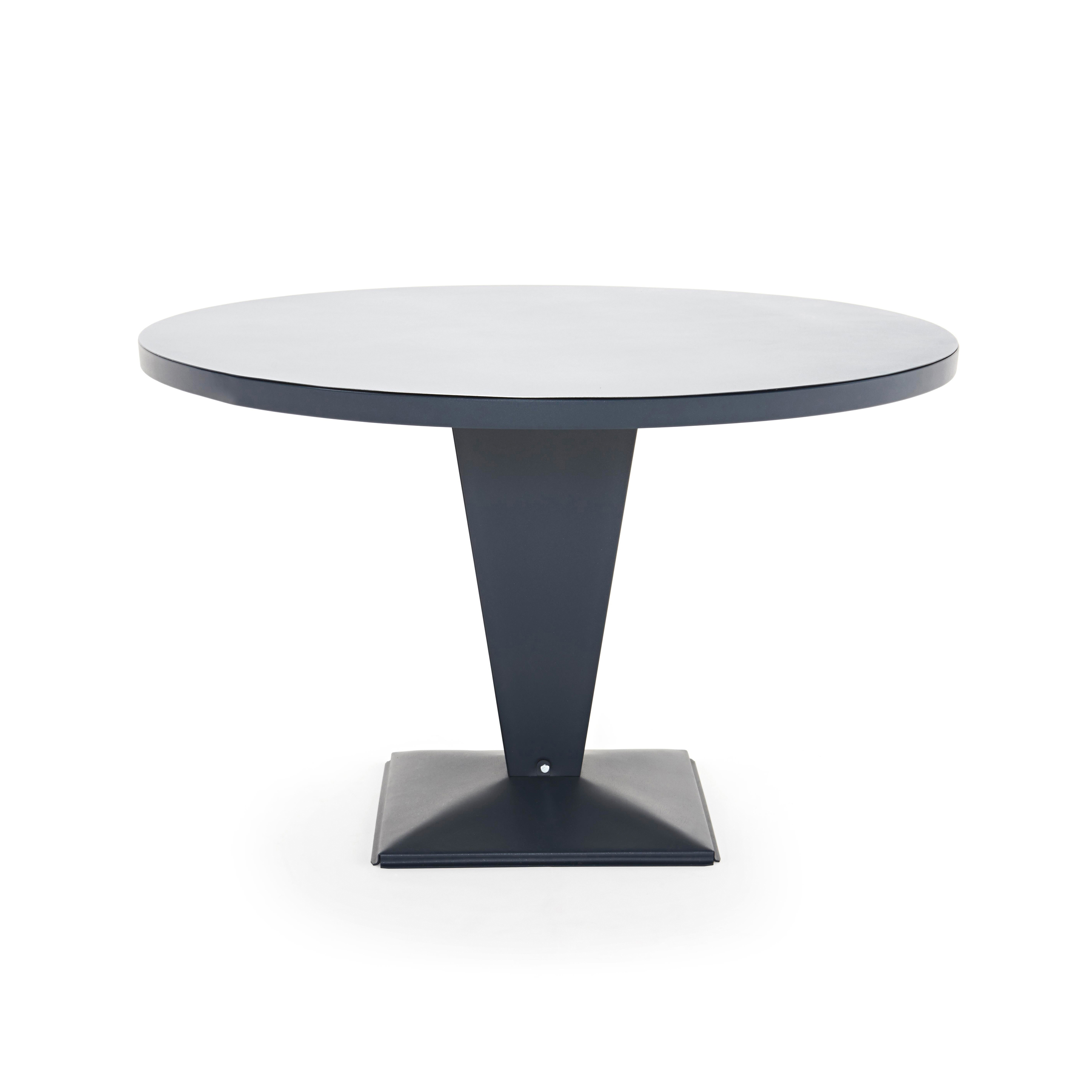 Display product Kub table Ø110 from manufacturer Tolix