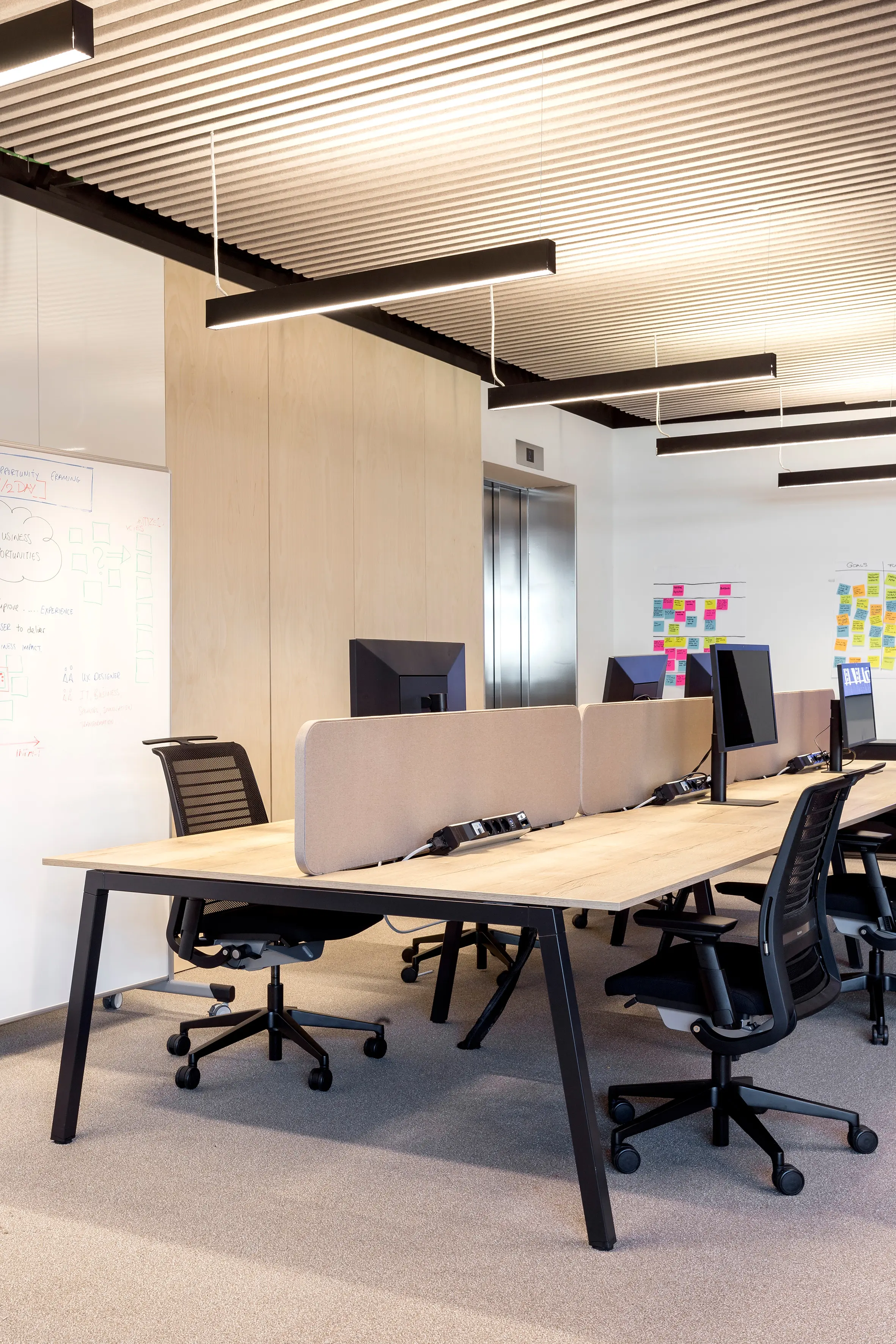 Artemide Architectural - A.39 Decken-/Pendelleuchte Microrefractive Emission