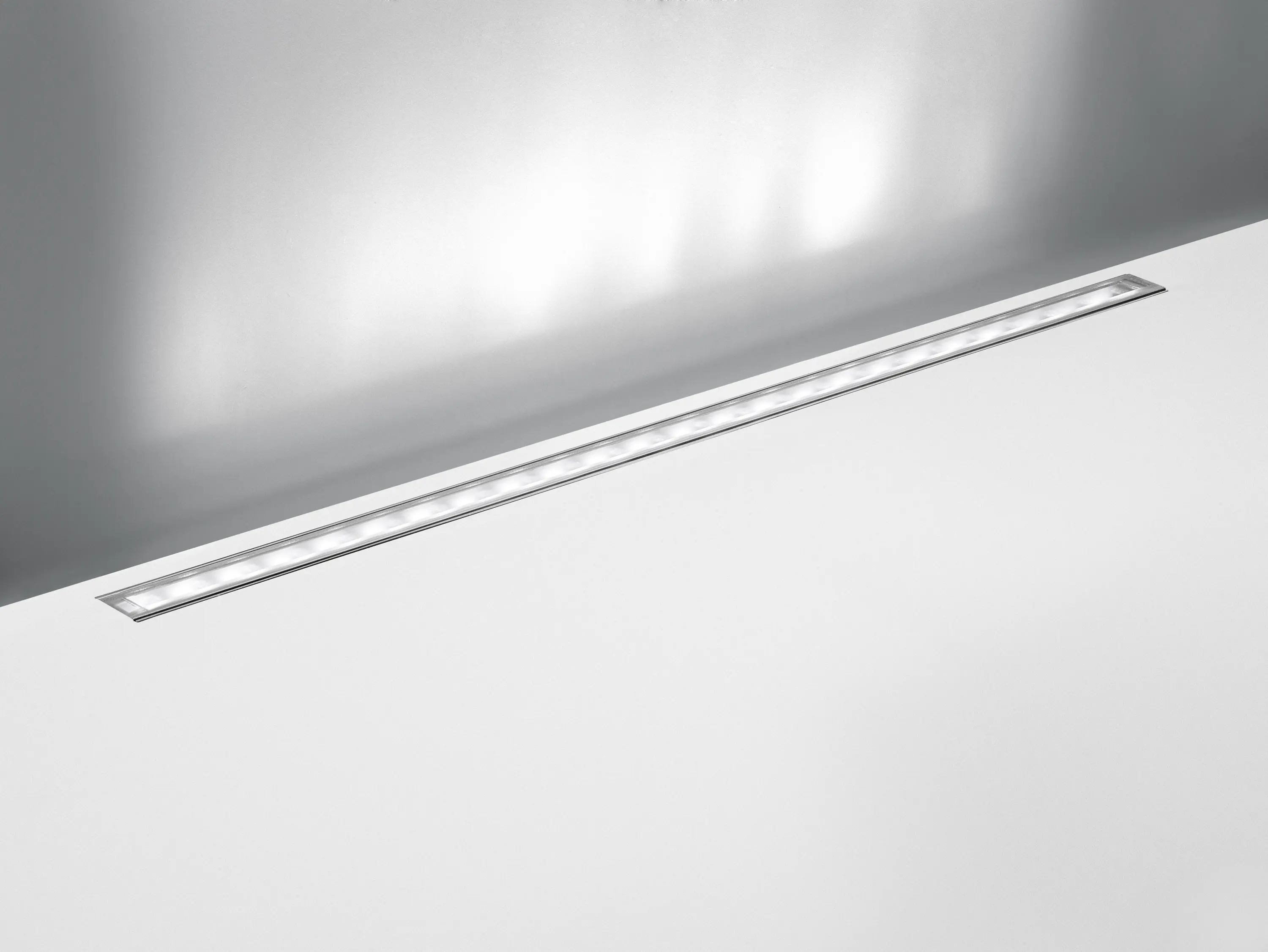 Artemide Architectural - LineaLed Wallwasher