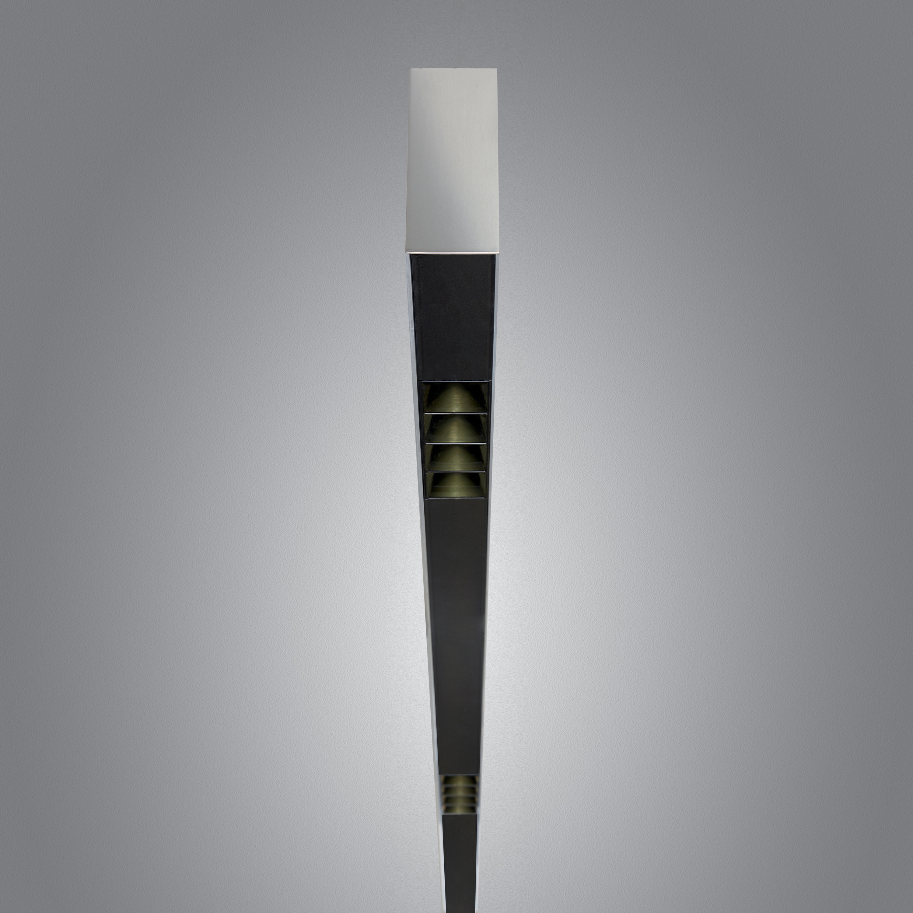 Afficher le produit A.24 Sharping Emission Ceiling du fabricant Artemide Architectural