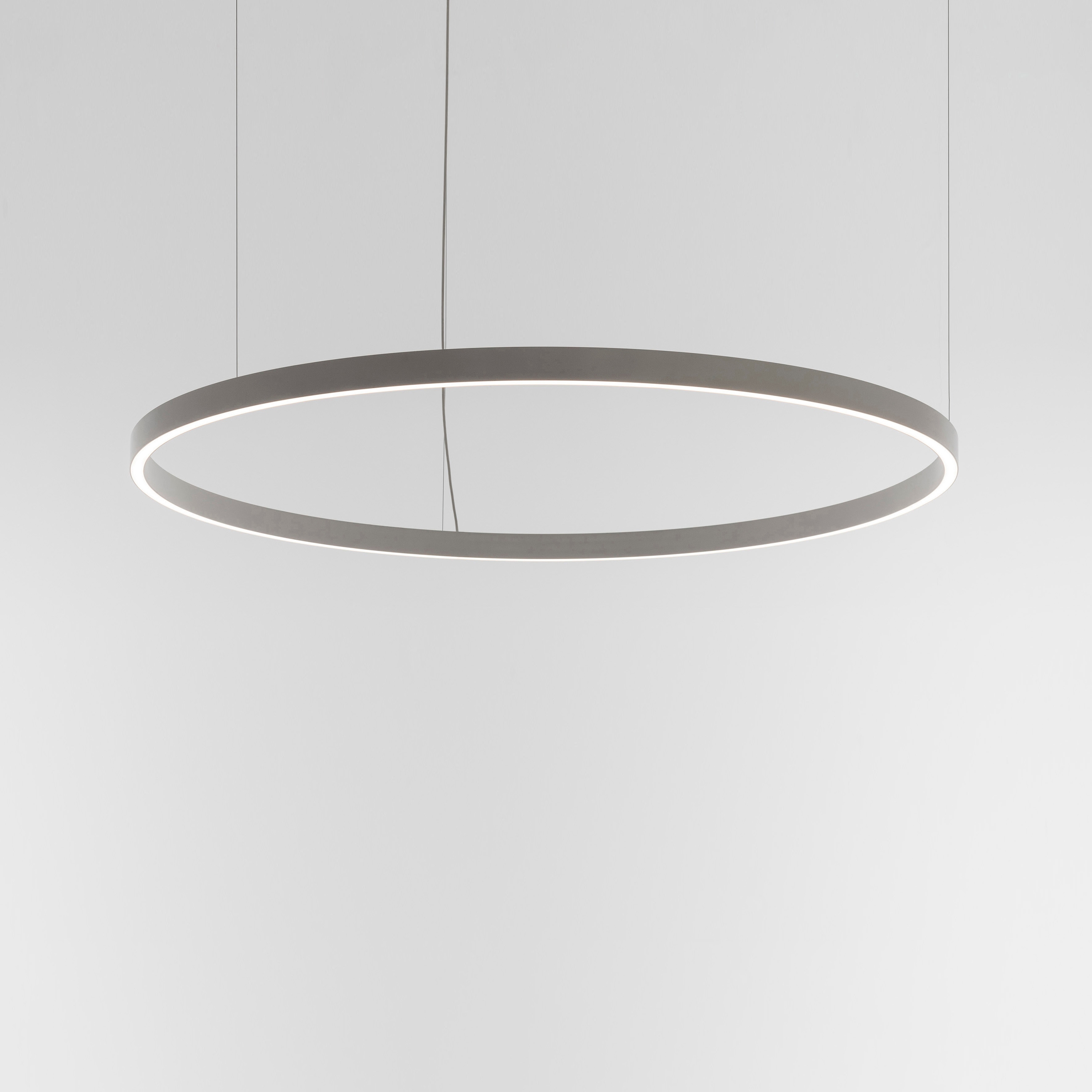 Display product A.24 Circular Stand-Alone Diffused Emission Suspension from manufacturer Artemide Architectural