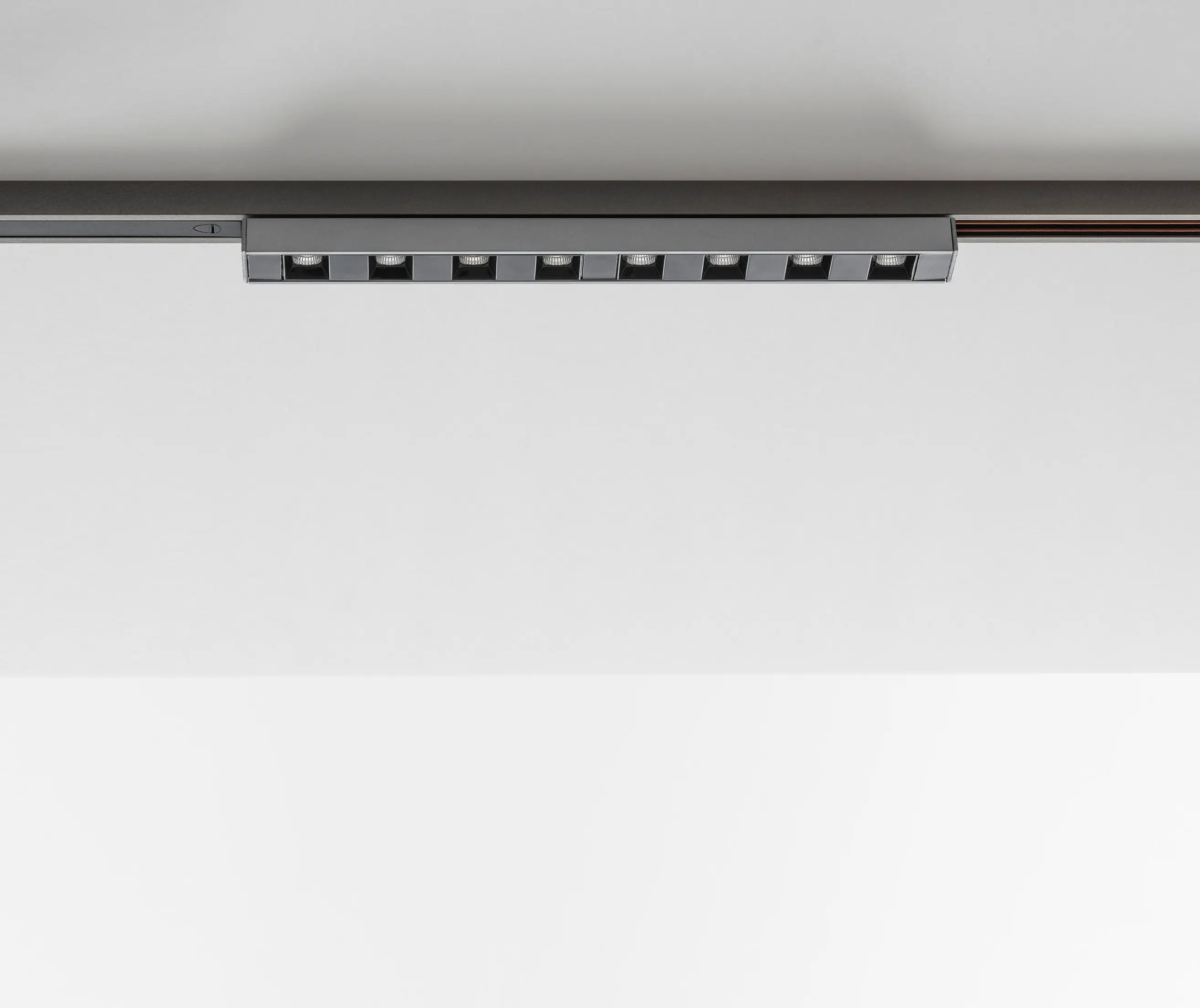 Artemide Architectural - Turn Around - Sharp - 8 LED
