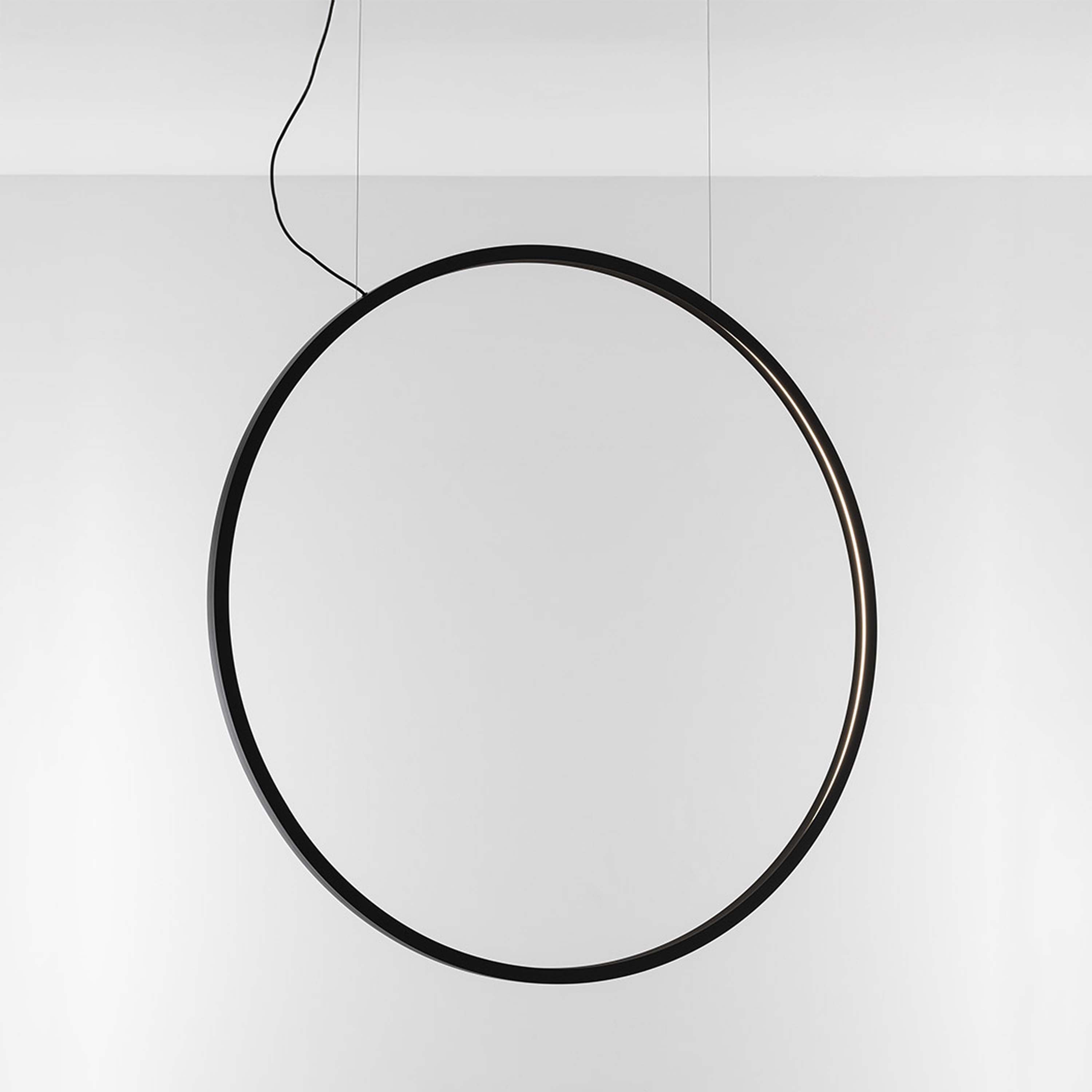 Display product "O" 150 Suspension Outdoor from manufacturer Artemide Architectural