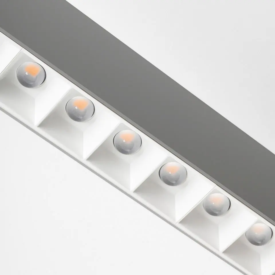 Artemide Architectural - A.39 Ceiling/Suspension Refractive Emission