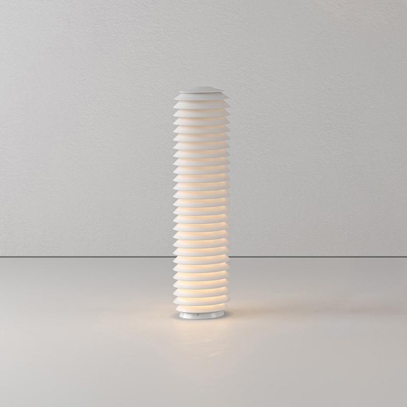Display product Slicing Bollard from manufacturer Artemide Architectural