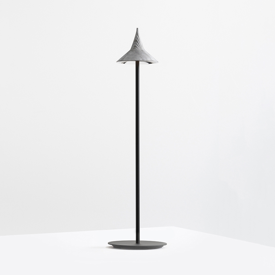 Produkt Unterlinden Bollard Outdoor des Herstellers Artemide Architectural anzeigen