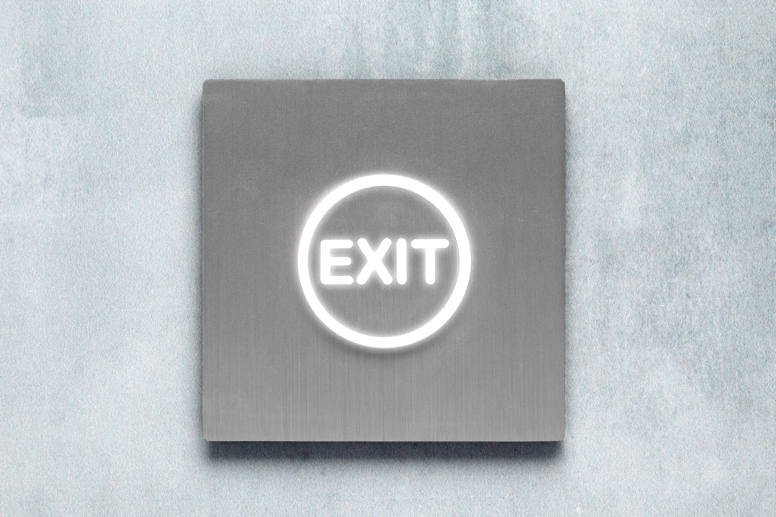 Font Barcelona - Luminaria Five dot One Exit Beacon