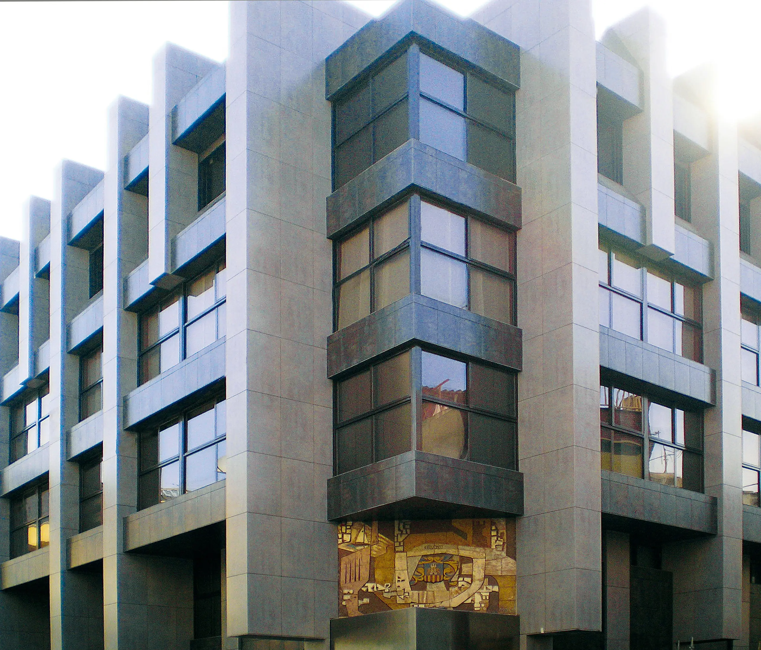 Porcelanosa - Ferroker Aluminio