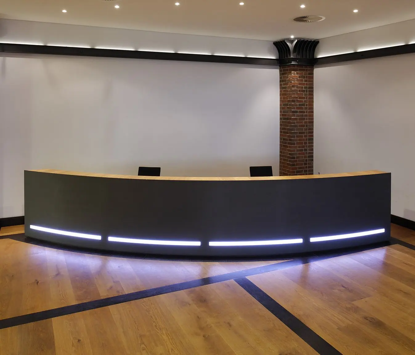 Plan W - Reception desk