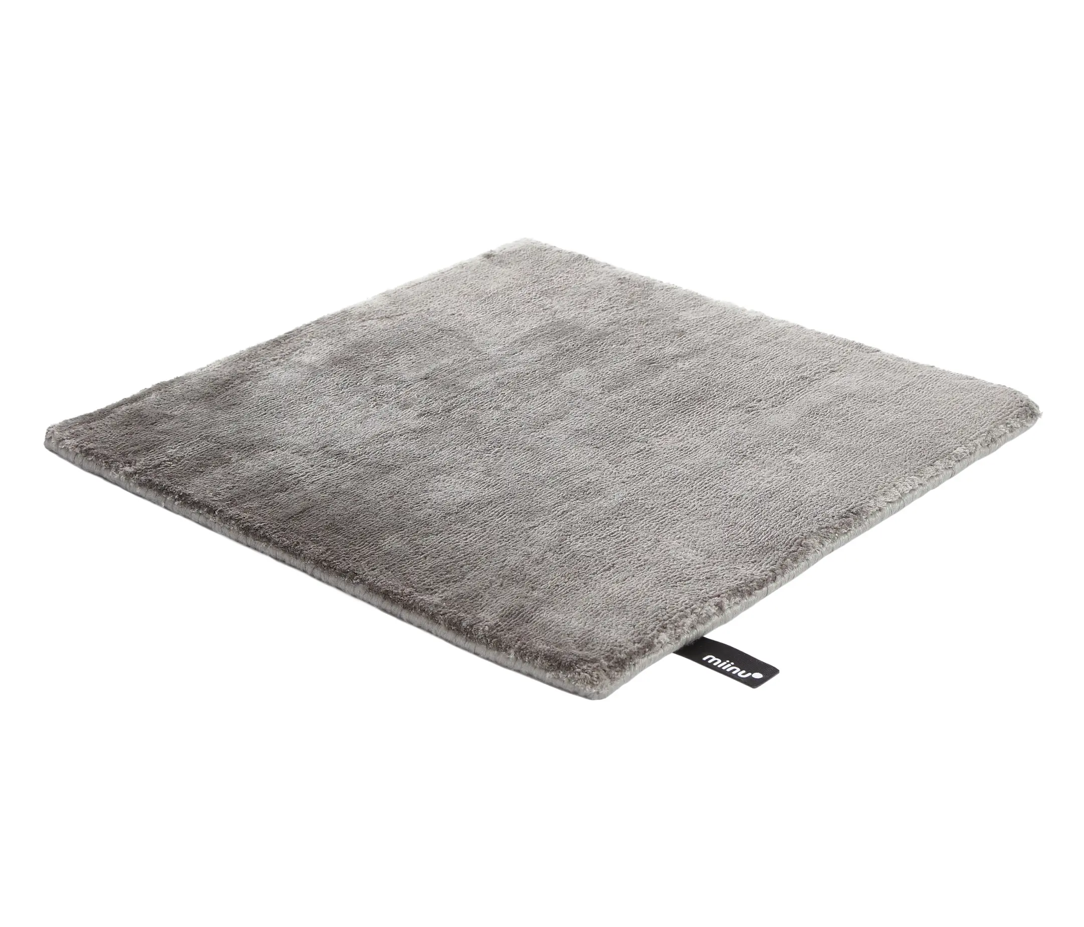 Miinu - Revolution V moon rock