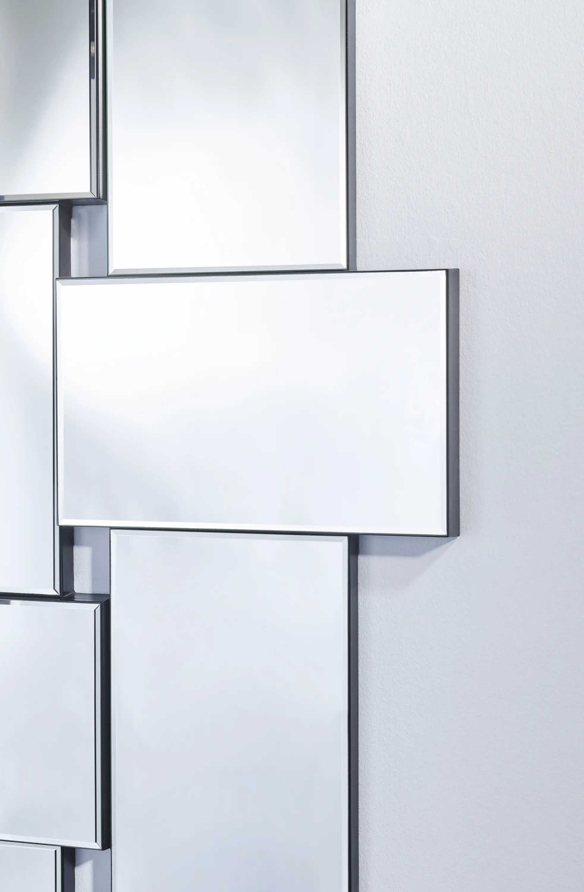 Deknudt Mirrors - Criss Cross
