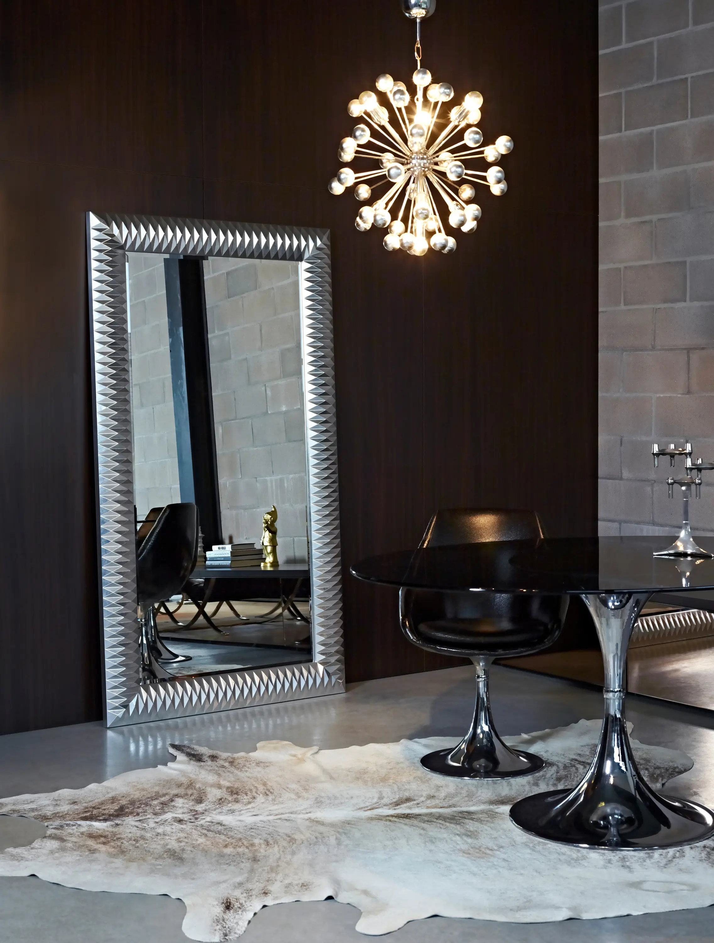 Deknudt Mirrors - Nick L Silver