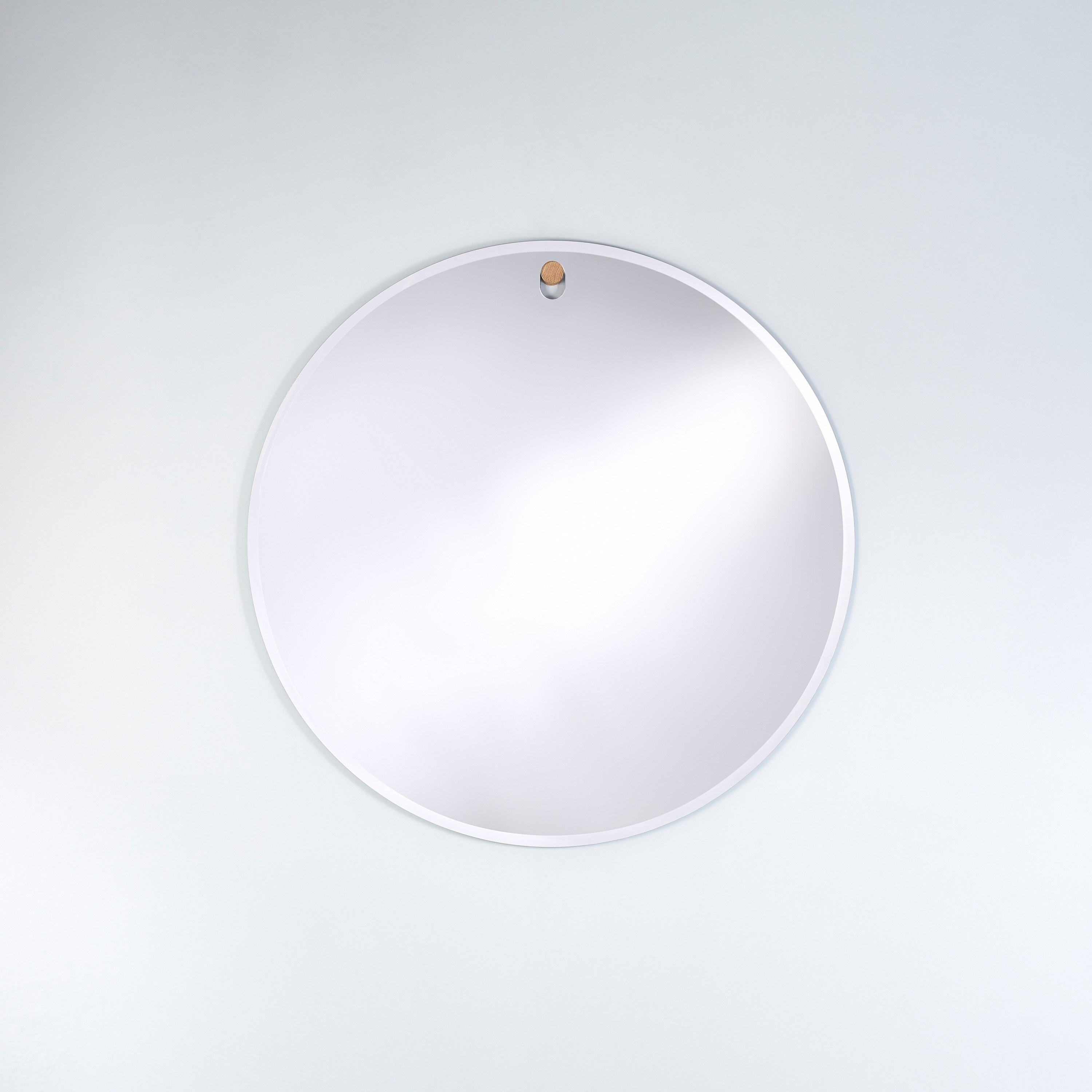 Produkt Globo L des Herstellers Deknudt Mirrors anzeigen