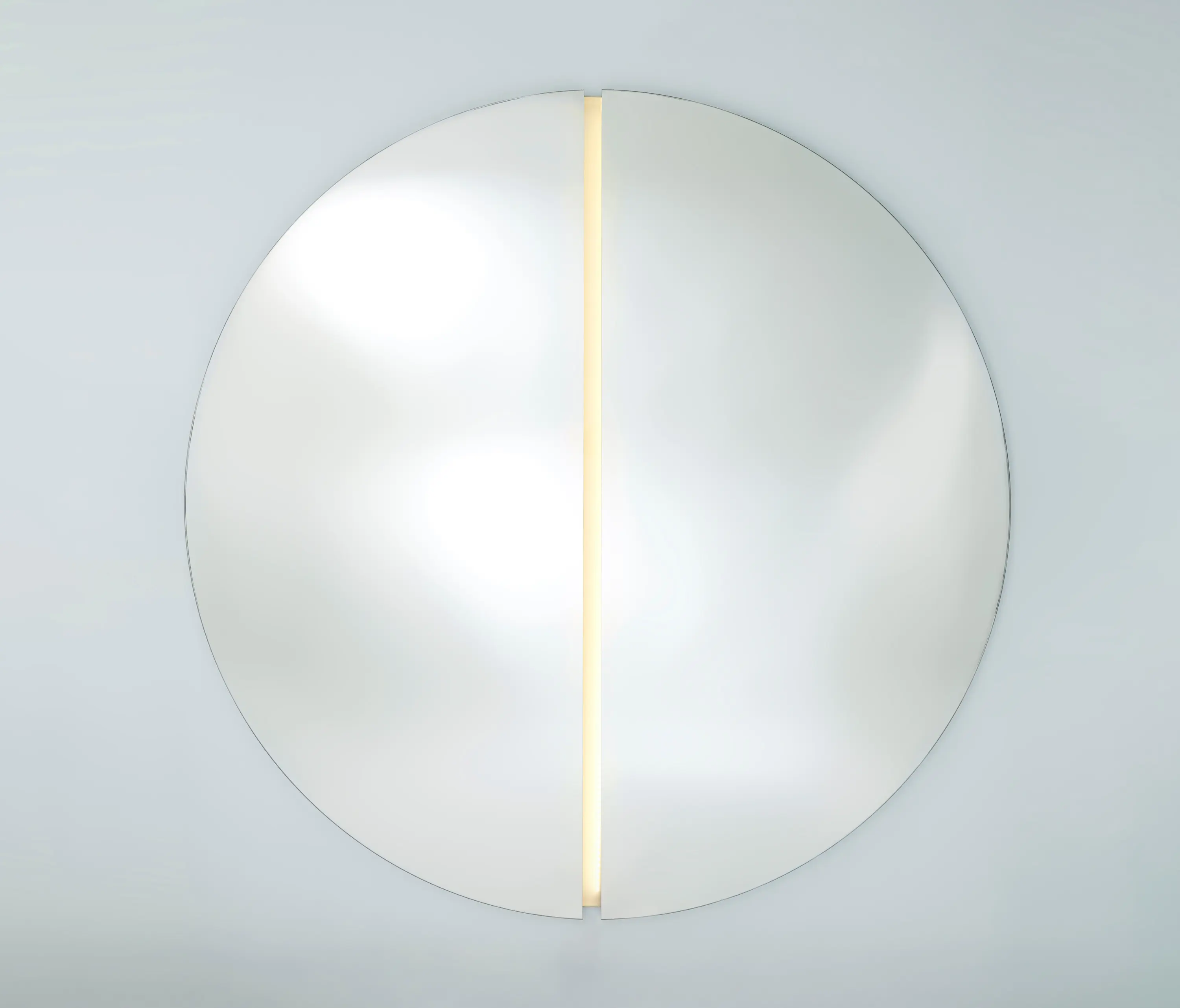 Deknudt Mirrors - Luna Light