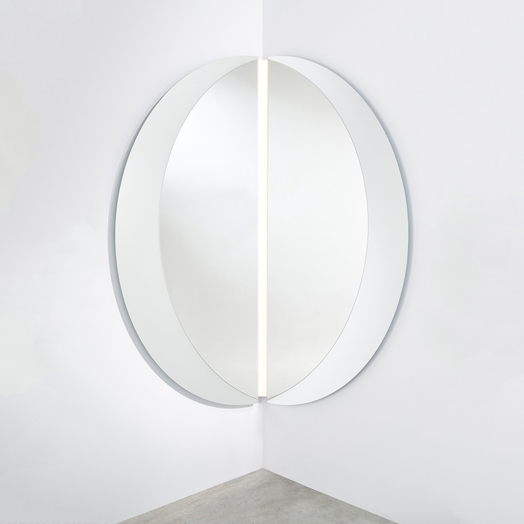 Display product Luna Light L Corner from manufacturer Deknudt Mirrors