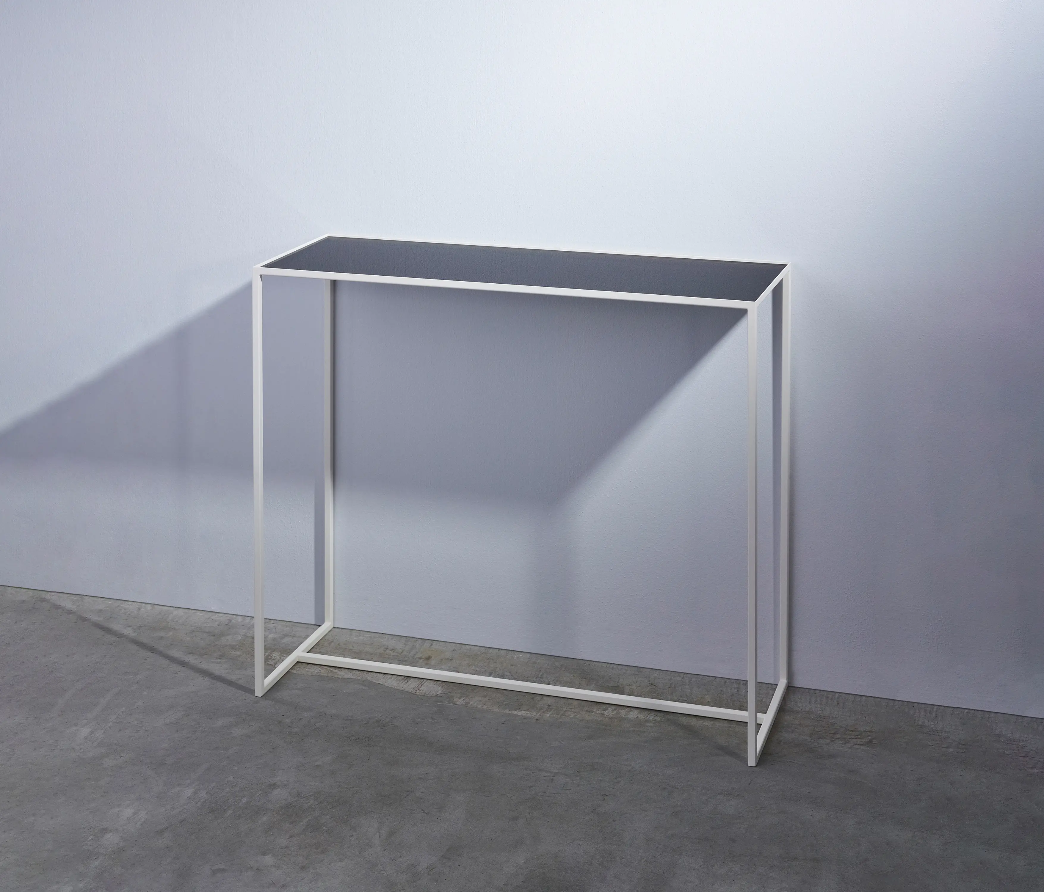 Deknudt Mirrors - Mesa White