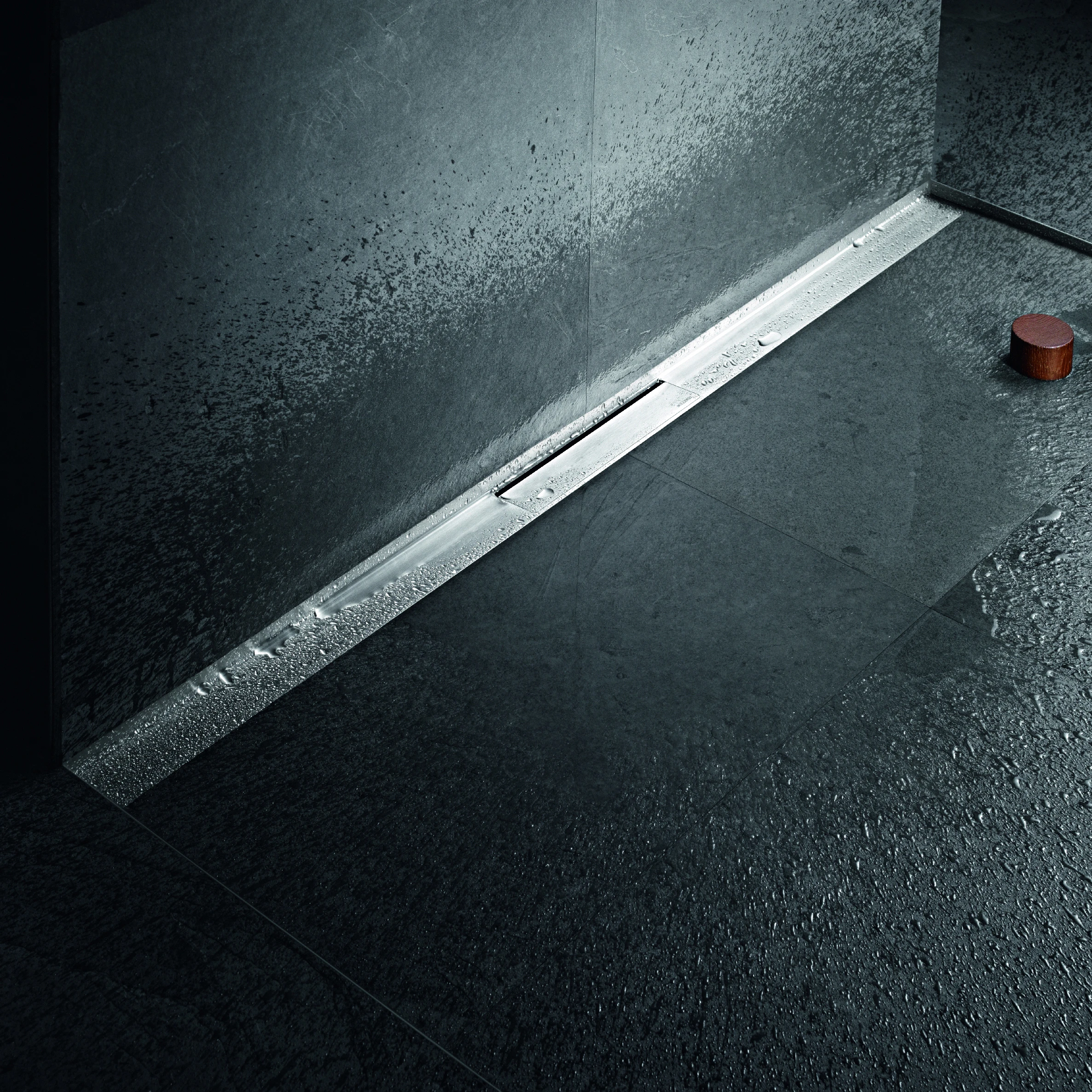 CERAWALL SHOWER CHANNELS