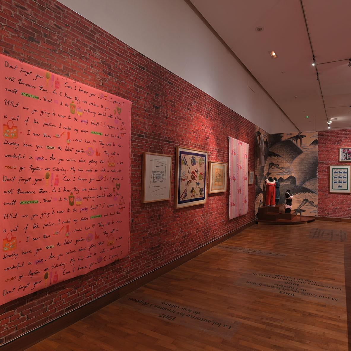 Display product Our solutions for interiors | Barrisol Brick effect from manufacturer BARRISOL