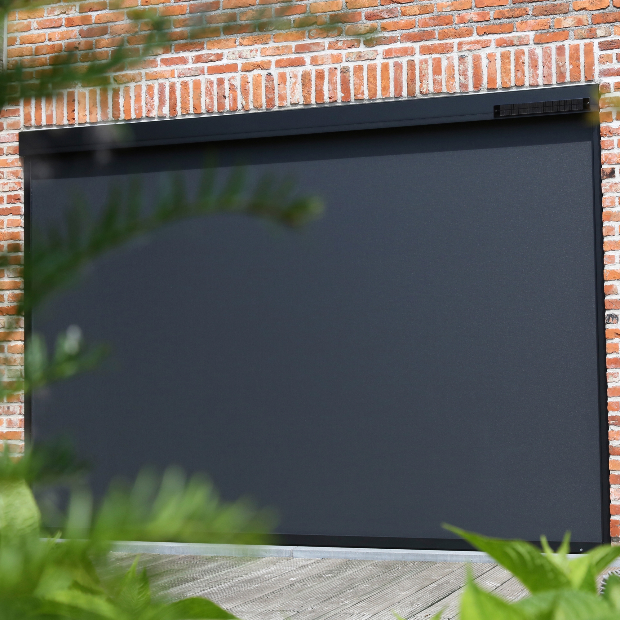 Mostra il prodotto Fixscreen Solar del produttore Renson