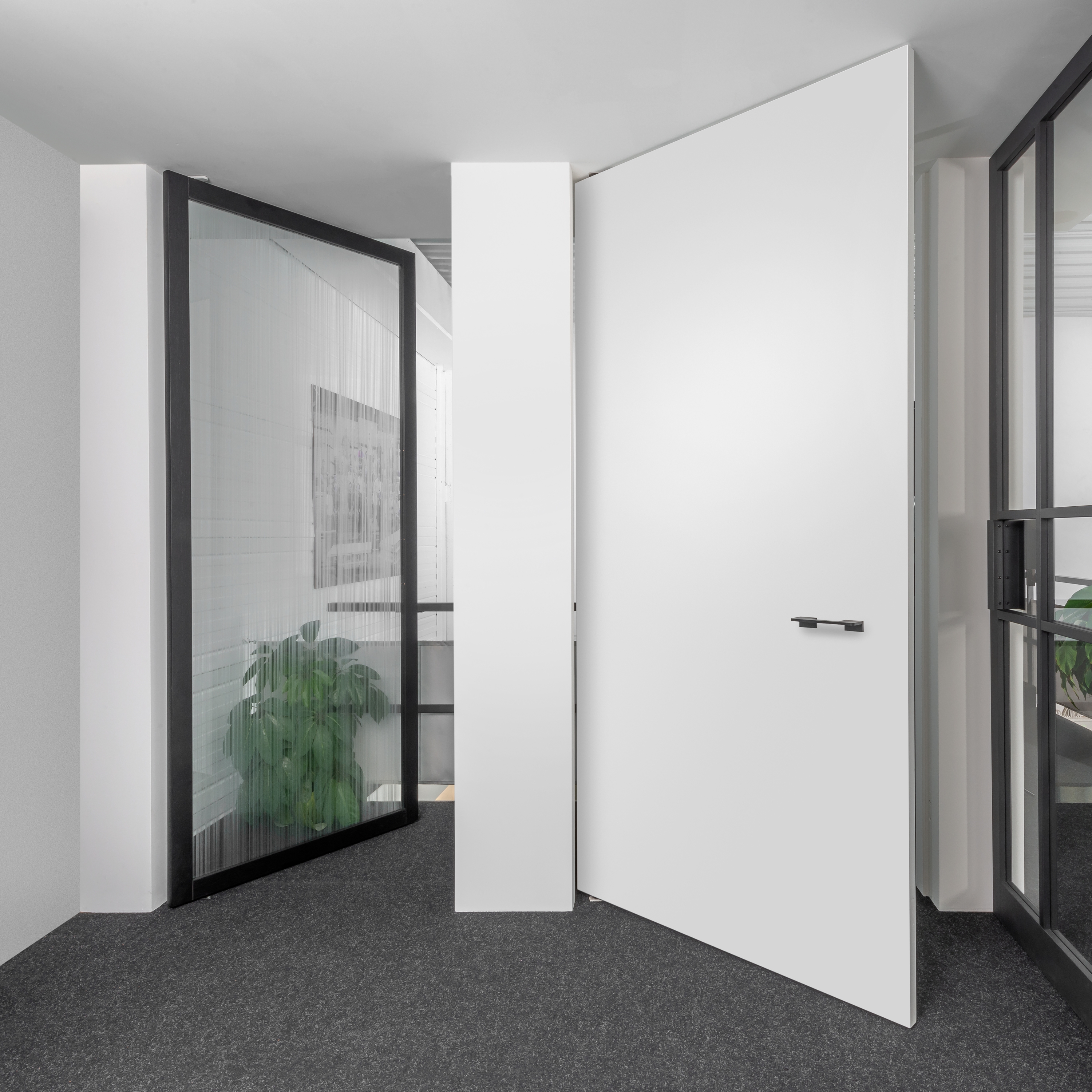 Produkt Moderne Innentüren Pivot Türen SVING Holz des Herstellers ComTür anzeigen