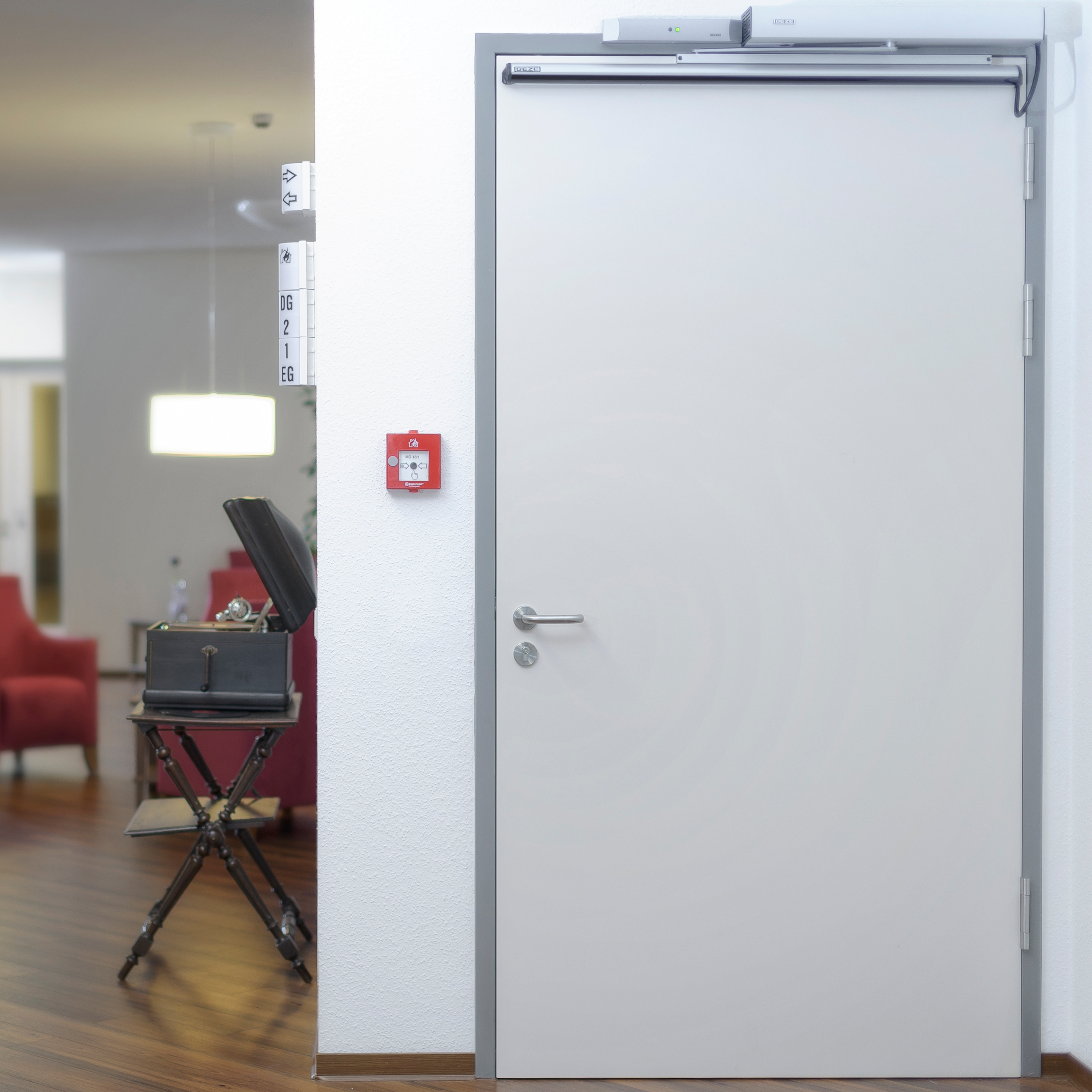 Produkt Moderne Wohnungseingangstüren Sicherheitstüren Fluchttüren des Herstellers ComTür anzeigen
