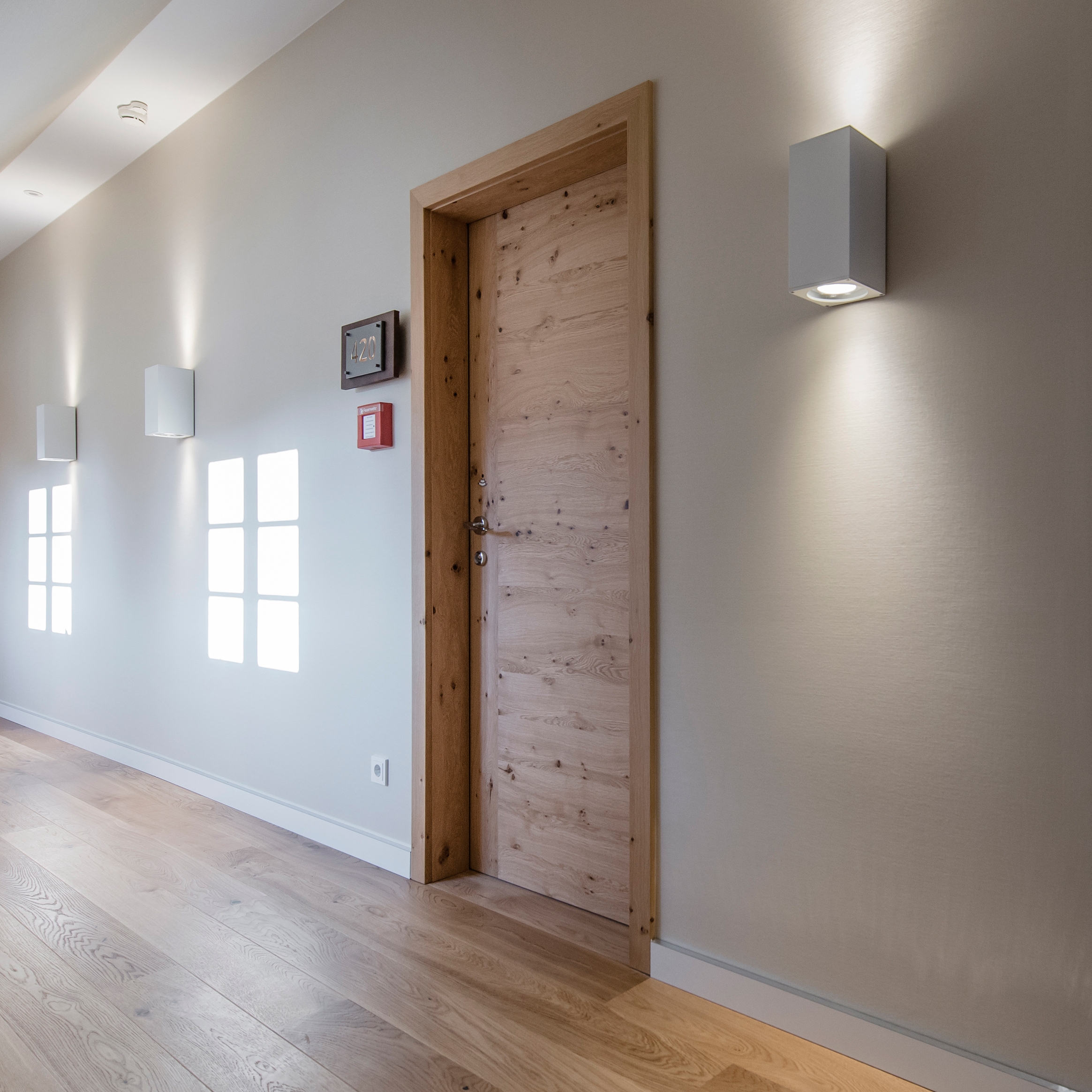 Produkt Moderne Wohnungseingangstüren Sicherheitstüren Schallschutz des Herstellers ComTür anzeigen