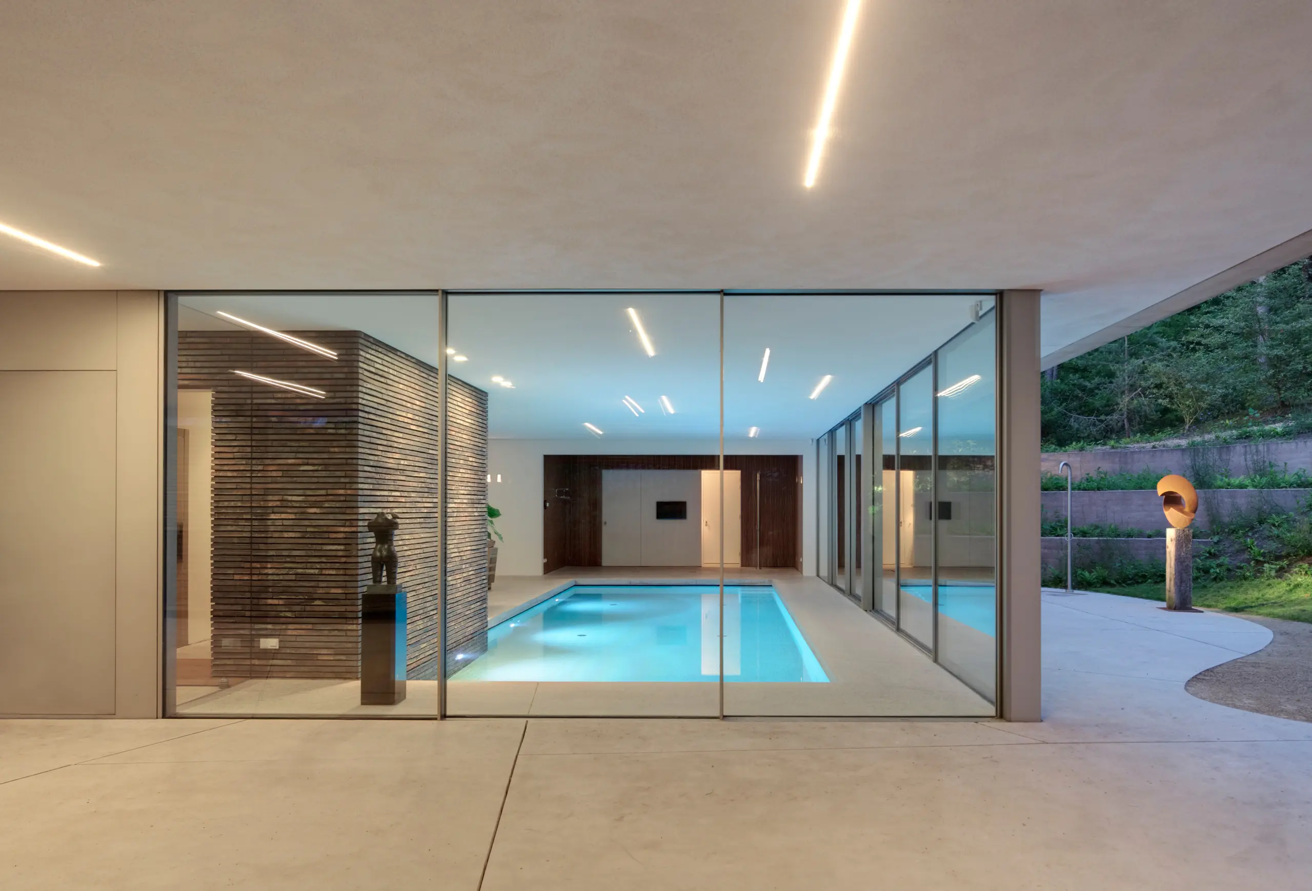 Sky-Frame - Guard sliding window