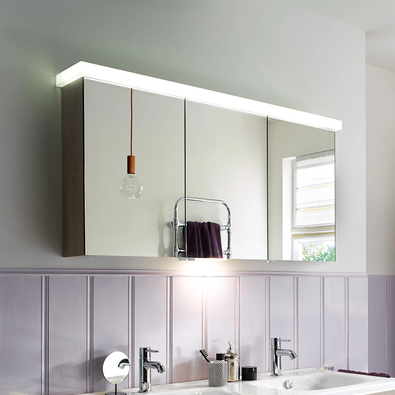 MIRROR CABINETS