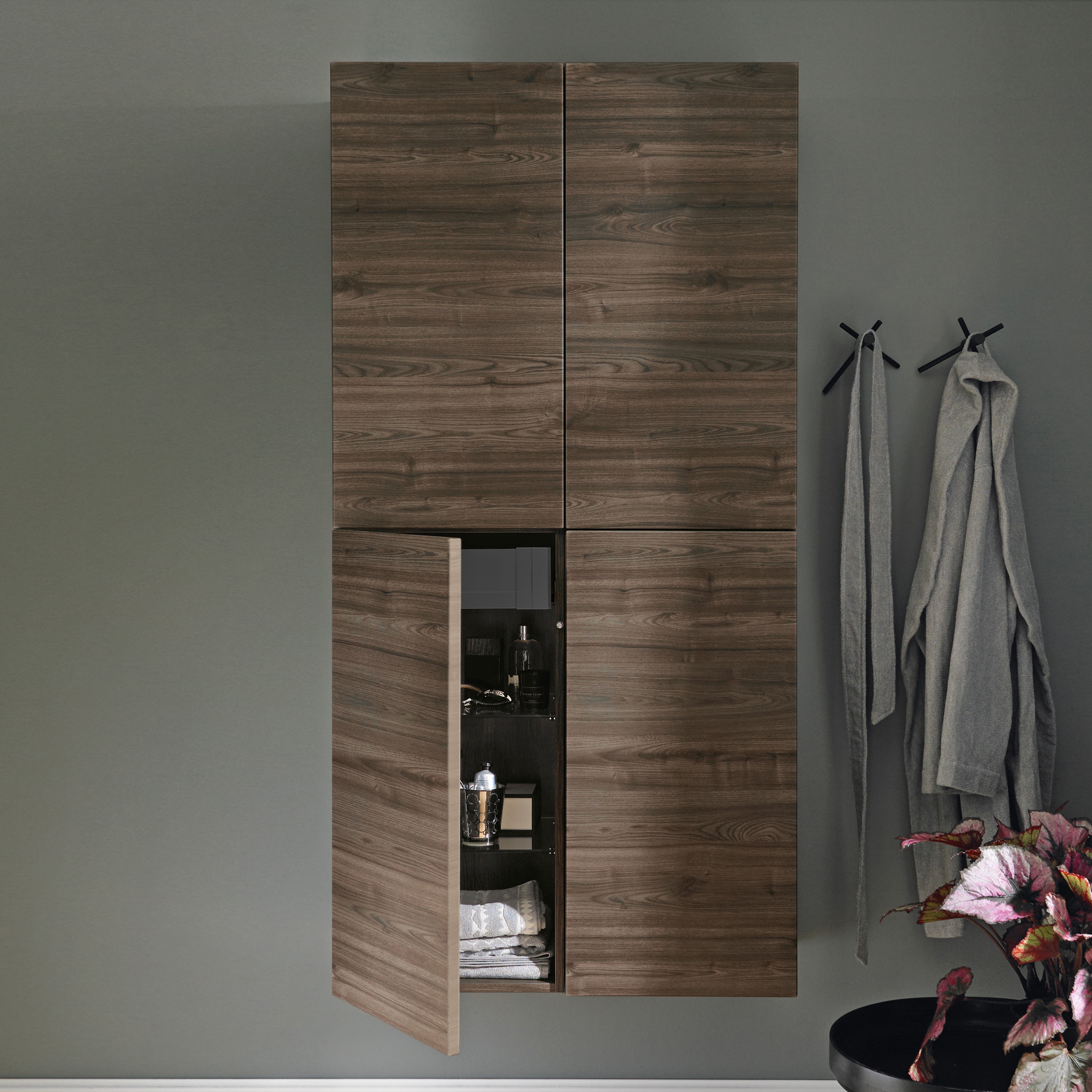 Display product Sinea | Tall unit from manufacturer burgbad